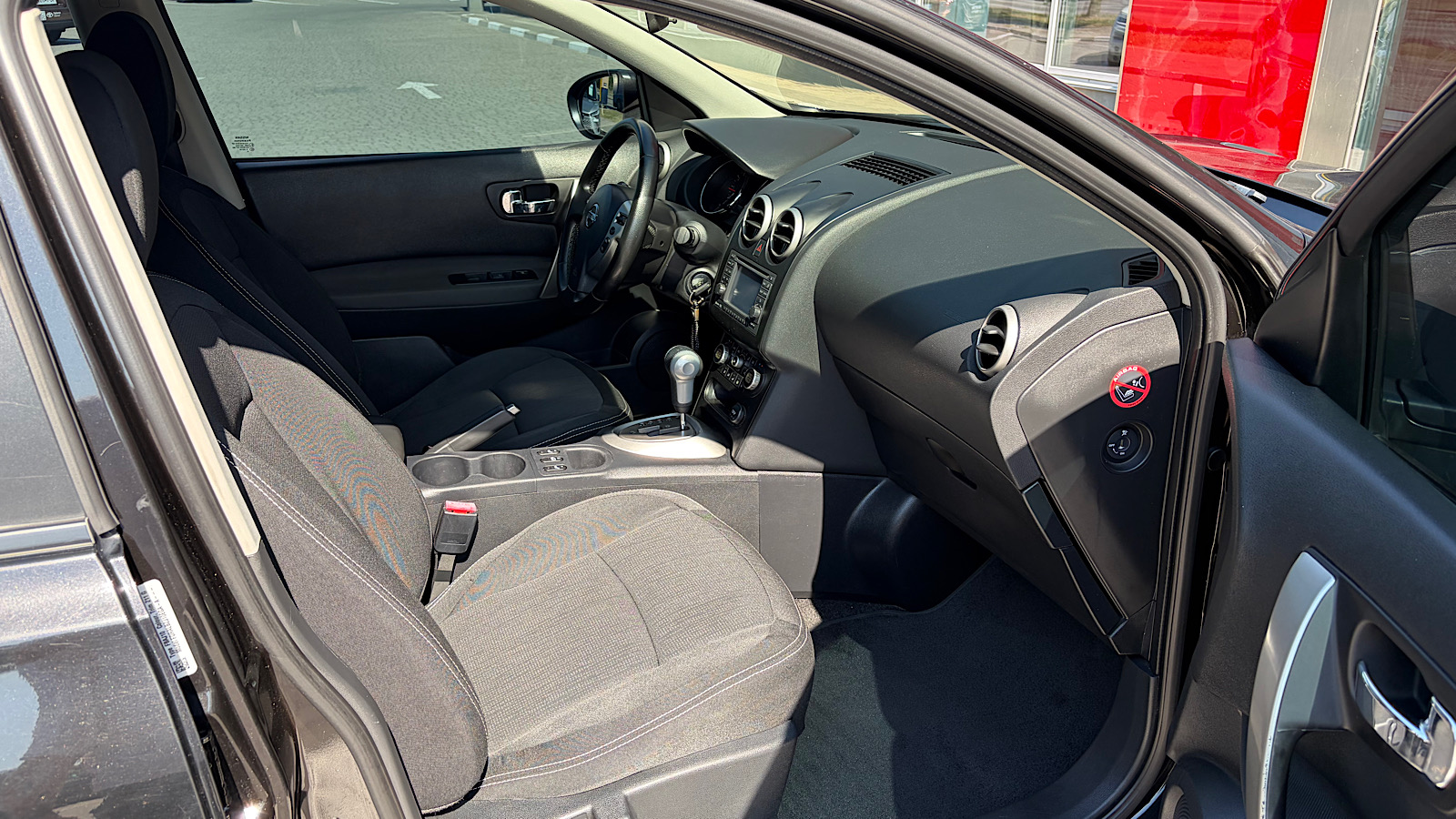 Інші авто NISSAN QASHQAI 2011 року, Універсал, Тойота Центр Запоріжжя "Восток Автомир", м.Запоріжжя | Фото № 6 Інші авто NISSAN QASHQAI 2011 року з пробігом 155000 км, Універсал, Тойота Центр Запоріжжя "Восток Автомир", м.Запоріжжя - 482760 ГРН | Фото № 6