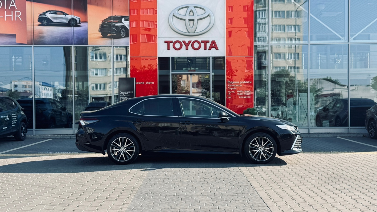 Toyota CAMRY 2023 року, Седан, Тойота Центр Івано-Франківськ "Класик-Авто", м.Івано-Франківськ | Фото № 17 Toyota CAMRY 2023 року з пробігом 72634 км, Седан, Тойота Центр Івано-Франківськ "Класик-Авто", м.Івано-Франківськ - 1532000 ГРН | Фото № 17