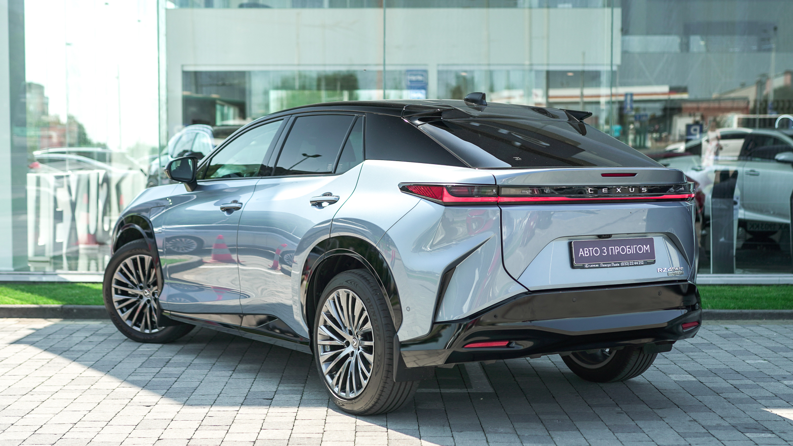 Lexus RZ 2023 року, Універсал, Лексус Львів, м.Львів | Фото № 2 Lexus RZ 2023 року з пробігом 1358 км, Універсал, Лексус Львів, м.Львів - 2660900 ГРН | Фото № 2