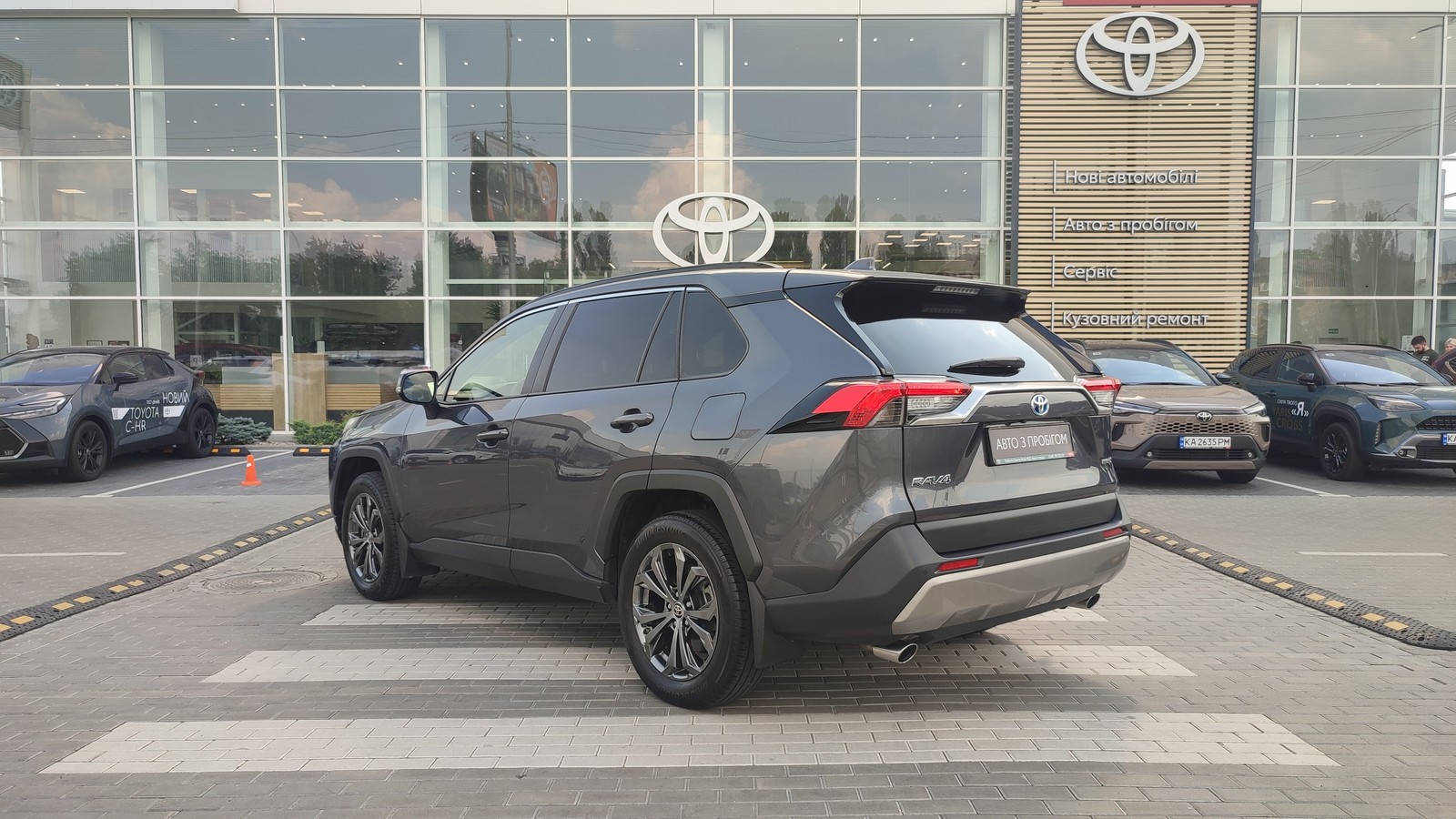 Toyota RAV4 2022 року з пробігом 66241 км, Універсал, Тойота Центр Київ "ВіДі Автострада", м.Київ - 1675000 ГРН | Фото № 2
