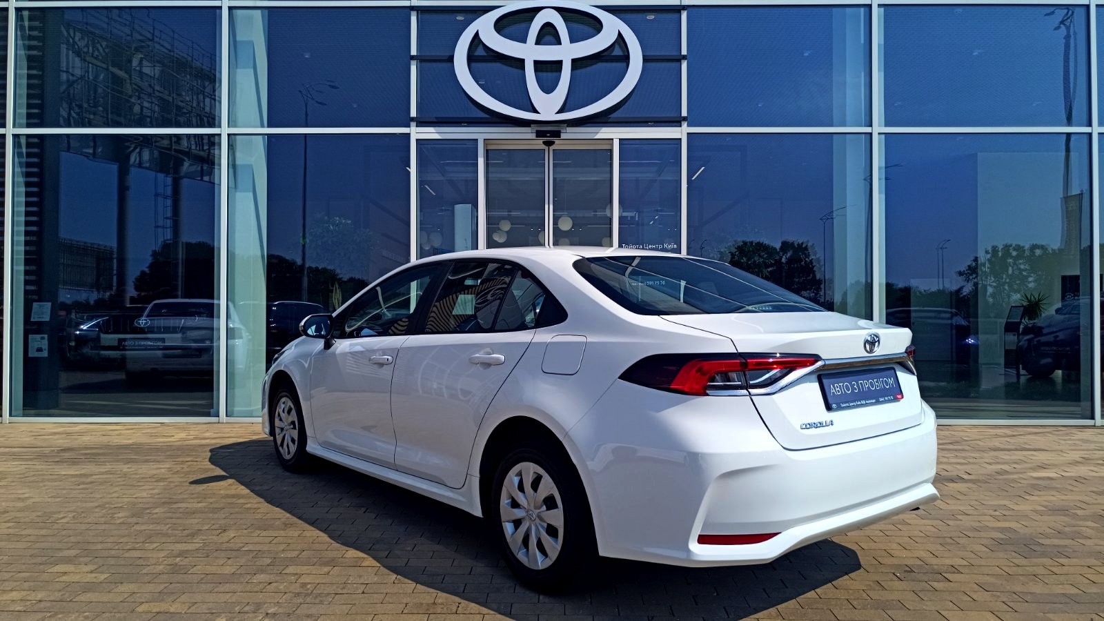 Toyota COROLLA 2021 року, Седан, Тойота Центр Київ «ВІДІ Аеропорт», м.Київ | Фото № 2 Toyota COROLLA 2021 року з пробігом 65611 км, Седан, Тойота Центр Київ «ВІДІ Аеропорт», м.Київ - 891000 ГРН | Фото № 2