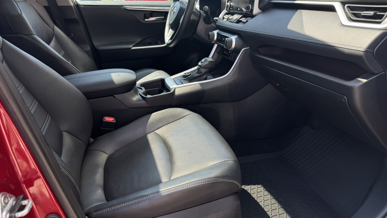 Toyota RAV4 2021 року з пробігом 56114 км, Універсал, Тойота Центр Одеса "ВіДі Пальміра", м.Одеса - 1187000 ГРН | Фото № 6