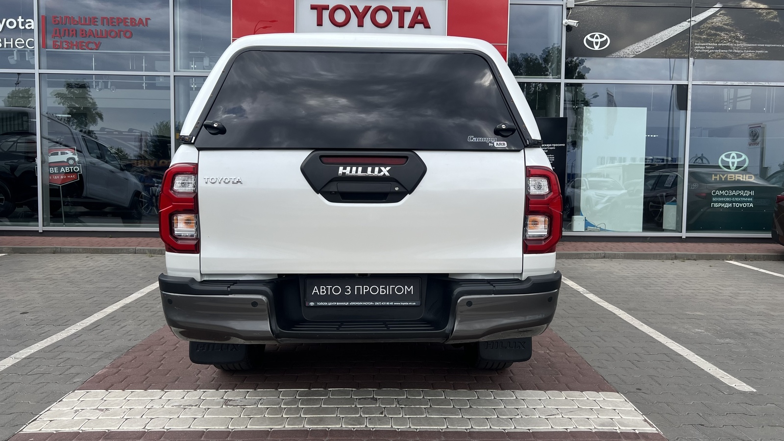 Toyota HILUX 2021 року, Пікап, Тойота Центр Вінниця "Преміум Мотор", м.Вінниця | Фото № 4 Toyota HILUX 2021 року з пробігом 184215 км, Пікап, Тойота Центр Вінниця "Преміум Мотор", м.Вінниця - 1700000 ГРН | Фото № 4
