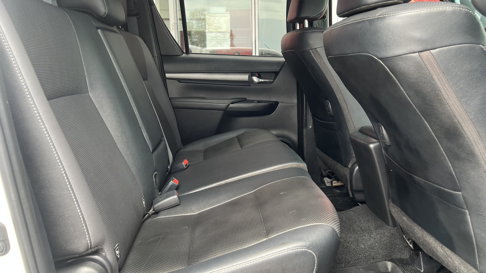 Toyota HILUX 2021 року, Пікап, Тойота Центр Вінниця "Преміум Мотор", м.Вінниця | Фото № 7 Toyota HILUX 2021 року з пробігом 184215 км, Пікап, Тойота Центр Вінниця "Преміум Мотор", м.Вінниця - 1700000 ГРН | Фото № 7