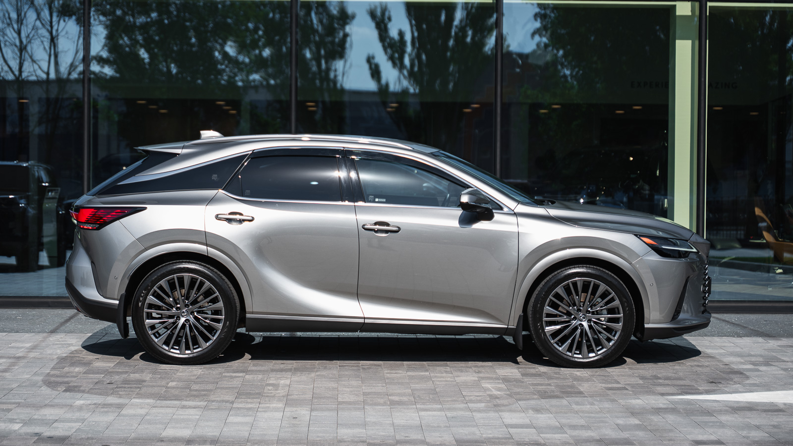 Lexus RX 2023 року, Універсал, Лексус Дніпро, м.Дніпро | Фото № 18 Lexus RX 2023 року з пробігом 20095 км, Універсал, Лексус Дніпро, м.Дніпро - 3808000 ГРН | Фото № 18