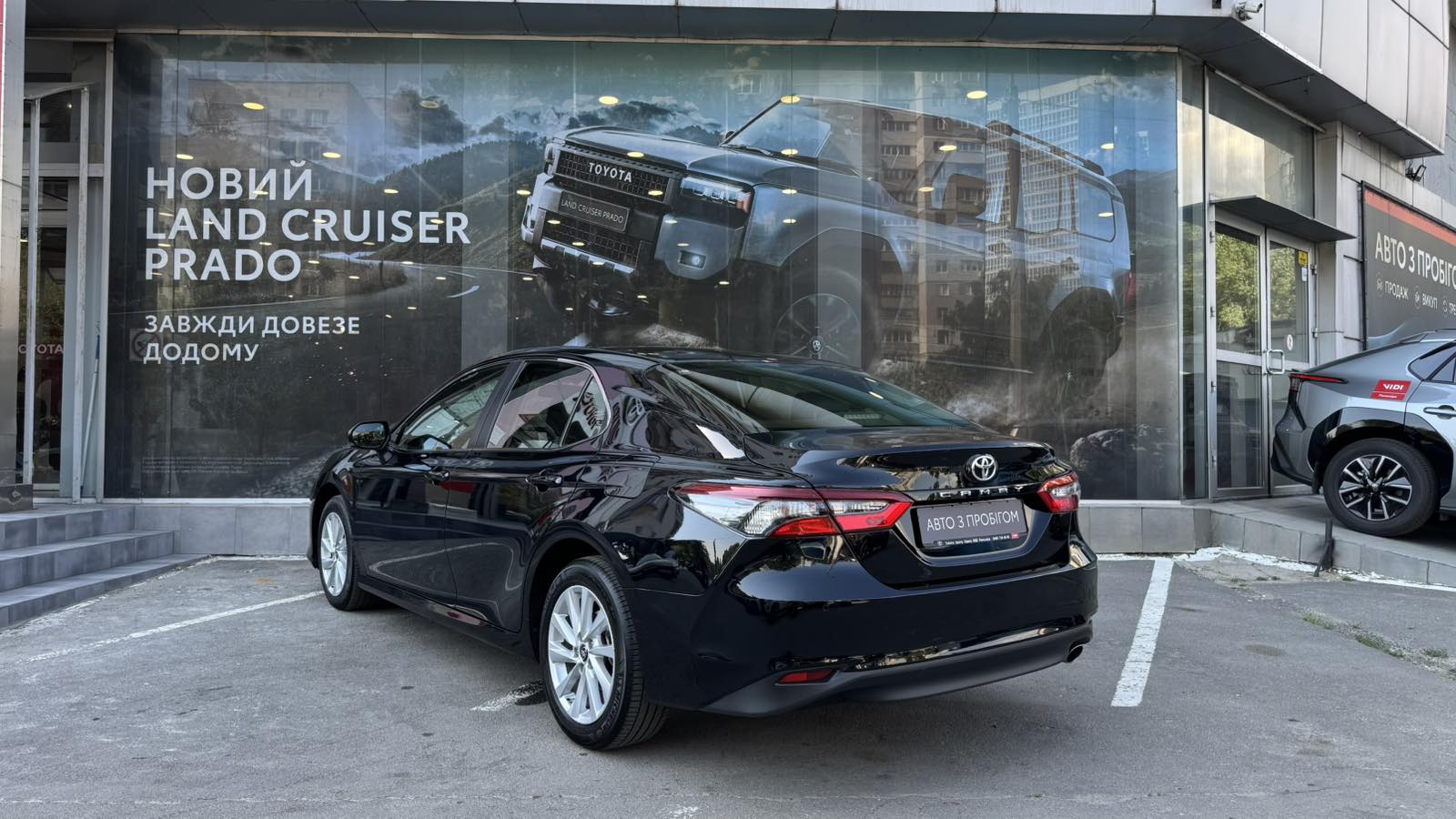 Toyota CAMRY 2021 року, Седан, Тойота Центр Одеса "ВіДі Пальміра", м.Одеса | Фото № 2 Toyota CAMRY 2021 року з пробігом 42500 км, Седан, Тойота Центр Одеса "ВіДі Пальміра", м.Одеса - 1257000 ГРН | Фото № 2