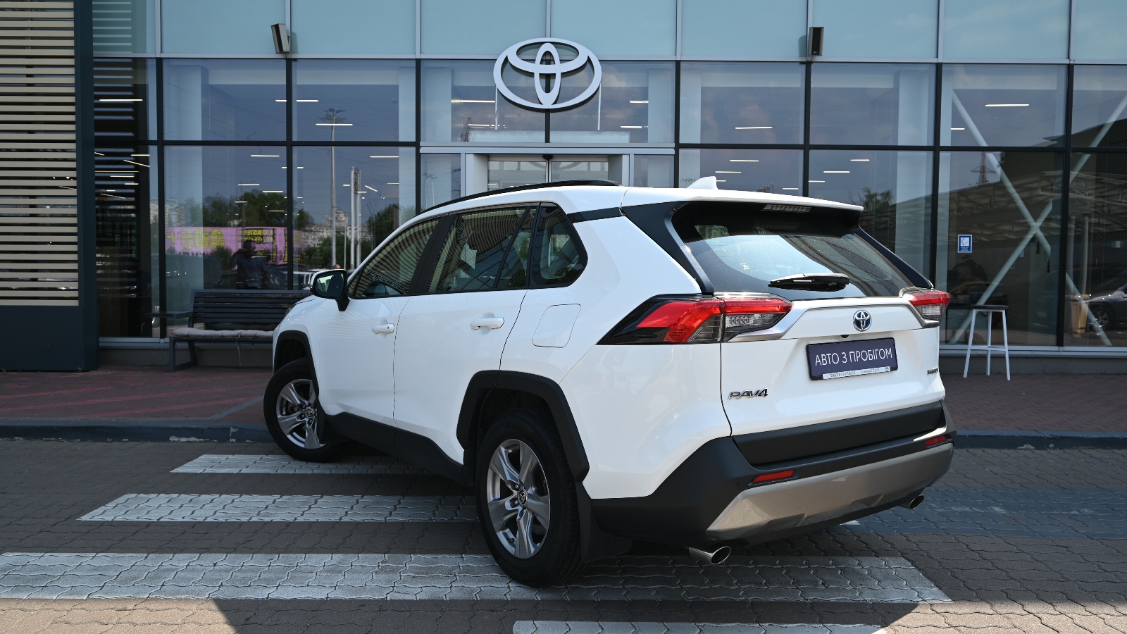 Toyota RAV4 2022 року з пробігом 79148 км, Універсал, Тойота Центр Київ "Сіті Плаза", м.Київ - 1425600 ГРН | Фото № 2