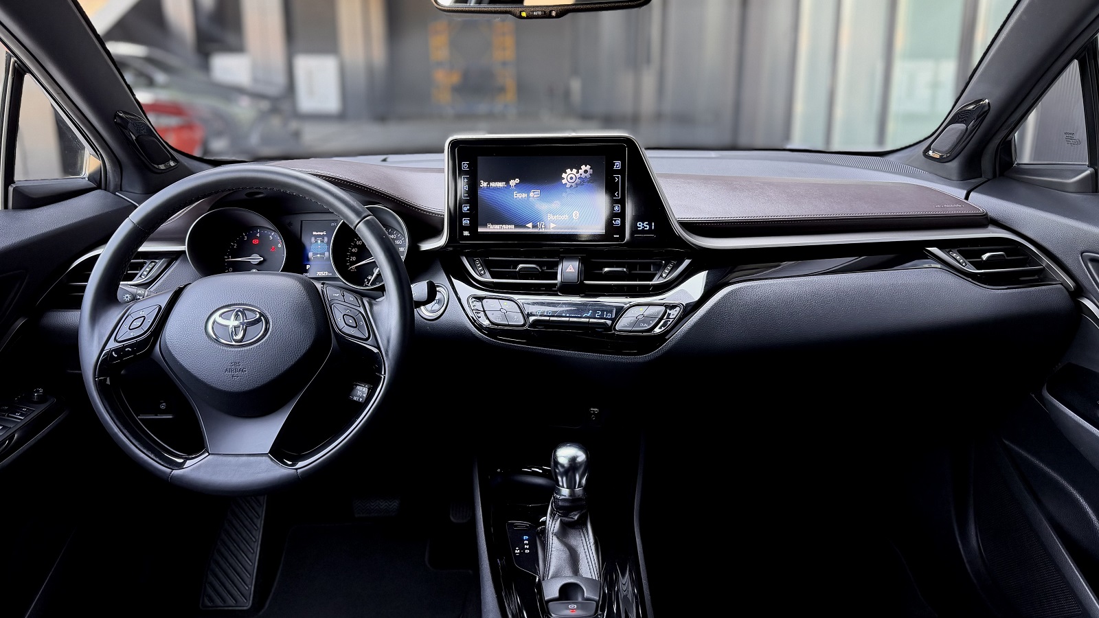 Toyota C-HR 2018 року, Універсал, Лексус Одеса, м.Одеса | Фото № 8 Toyota C-HR 2018 року з пробігом 70523 км, Універсал, Лексус Одеса, м.Одеса - 927567 ГРН | Фото № 8