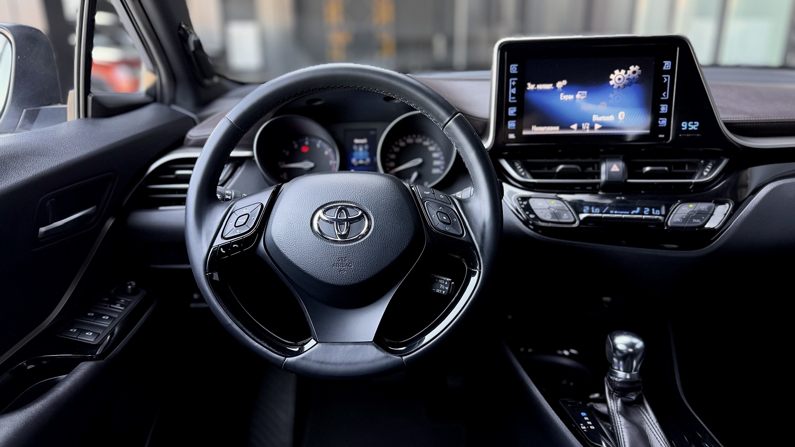 Toyota C-HR 2018 року, Універсал, Лексус Одеса, м.Одеса | Фото № 9 Toyota C-HR 2018 року з пробігом 70523 км, Універсал, Лексус Одеса, м.Одеса - 927567 ГРН | Фото № 9