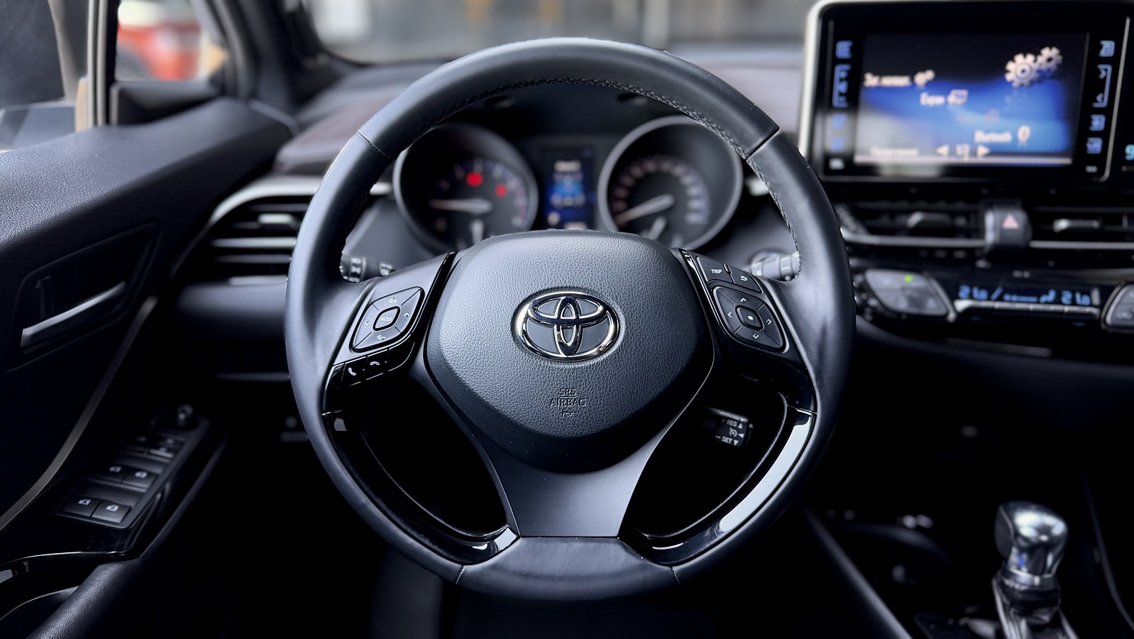 Toyota C-HR 2018 року, Універсал, Лексус Одеса, м.Одеса | Фото № 13 Toyota C-HR 2018 року з пробігом 70523 км, Універсал, Лексус Одеса, м.Одеса - 927567 ГРН | Фото № 13