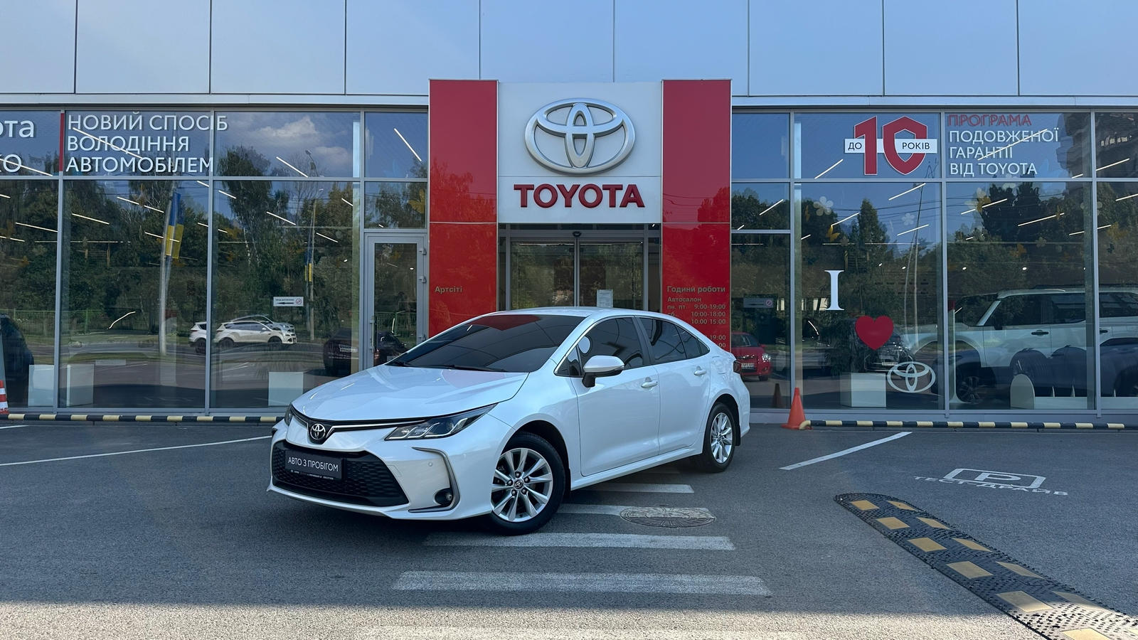 Toyota COROLLA 2025 року, Седан, Тойота Центр Харків "Артсіті", м.Харків | Фото № 1 Toyota COROLLA 2025 року з пробігом 23130 км, Седан, Тойота Центр Харків "Артсіті", м.Харків - 1170000 ГРН | Фото № 1