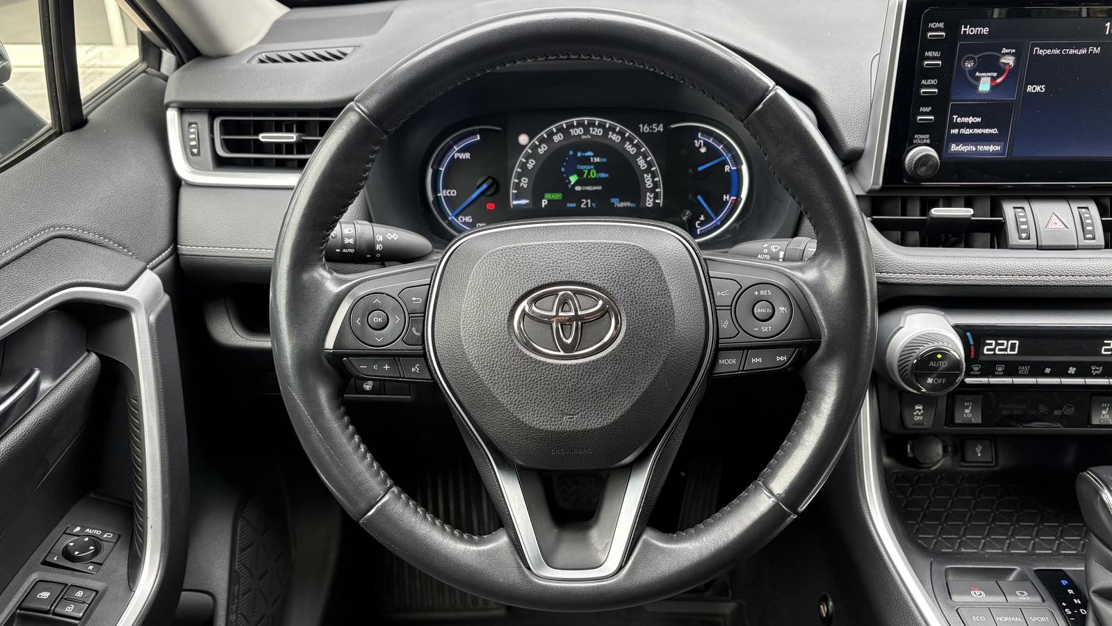 Toyota RAV4 2021 року, Універсал, Тойота Центр Київ "Автосаміт Укравто", м.Київ | Фото № 13 Toyota RAV4 2021 року з пробігом 75634 км, Універсал, Тойота Центр Київ "Автосаміт Укравто", м.Київ - 1612000 ГРН | Фото № 13
