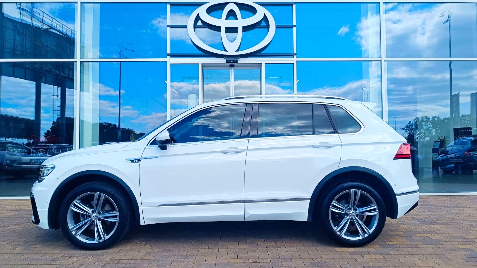 Інші авто VOLKSWAGEN TIGUAN 2020 року, Універсал, Тойота Центр Київ «ВІДІ Аеропорт», м.Київ | Фото № 3 Інші авто VOLKSWAGEN TIGUAN 2020 року з пробігом 90821 км, Універсал, Тойота Центр Київ «ВІДІ Аеропорт», м.Київ - 1300000 ГРН | Фото № 3