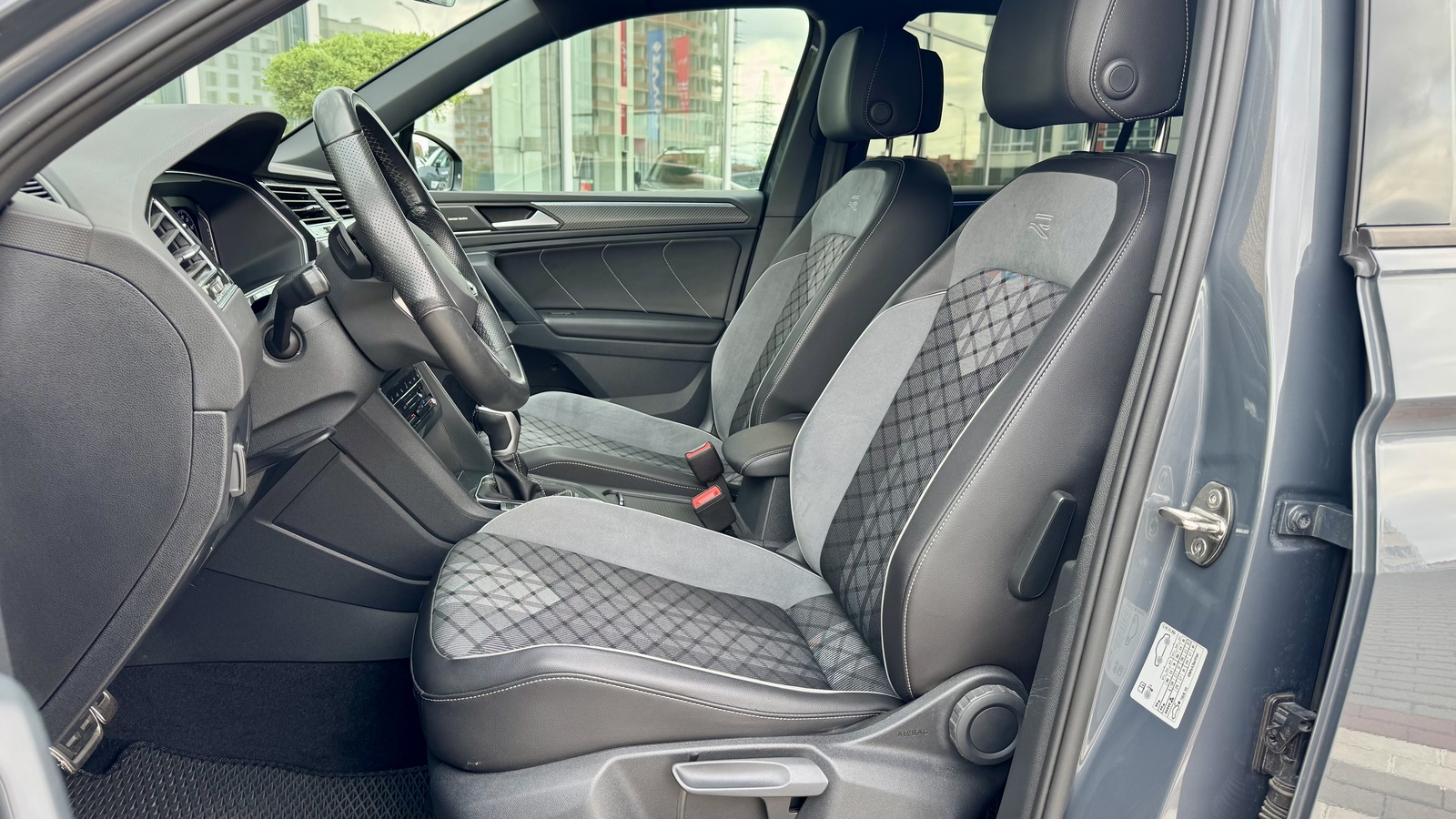Інші авто VOLKSWAGEN TIGUAN 2023 року з пробігом 56474 км, Універсал, Тойота Центр Чернігів "Соллі-Плюс", м.Чернігів - 1710000 ГРН | Фото № 12