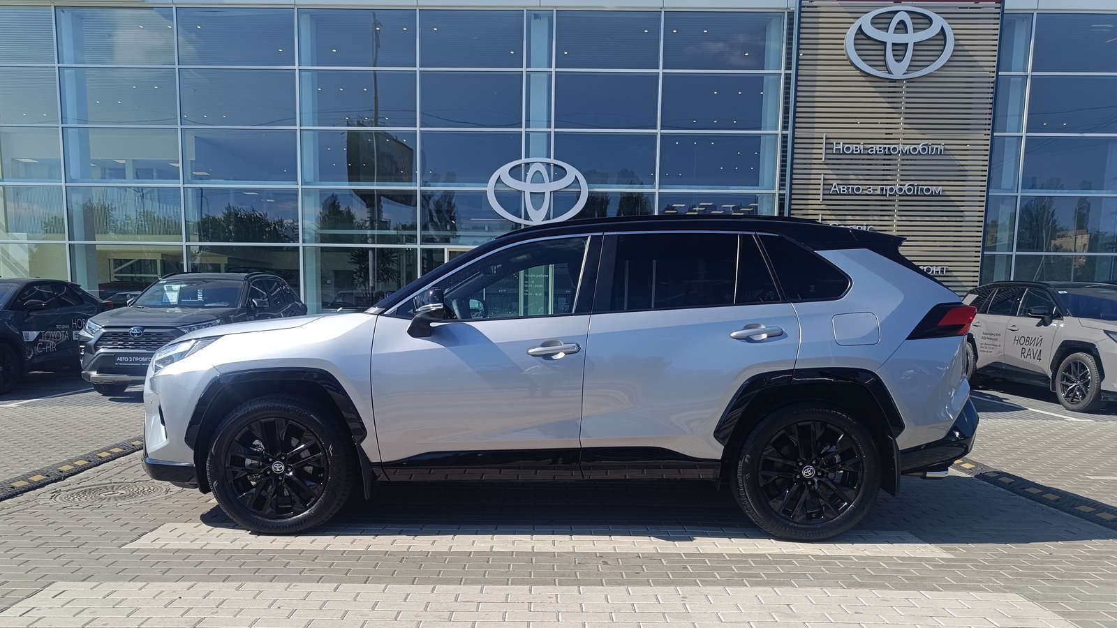 Toyota RAV4 2025 року з пробігом 37249 км, Універсал, Тойота Центр Київ "ВіДі Автострада", м.Київ - 1920000 ГРН | Фото № 3