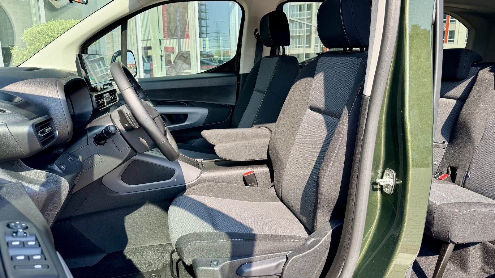 Toyota PROACE CITY VERSO 2025 року з пробігом 2674 км, Універсал, Тойота Центр Чернігів "Соллі-Плюс", м.Чернігів - 1508000 ГРН | Фото № 12