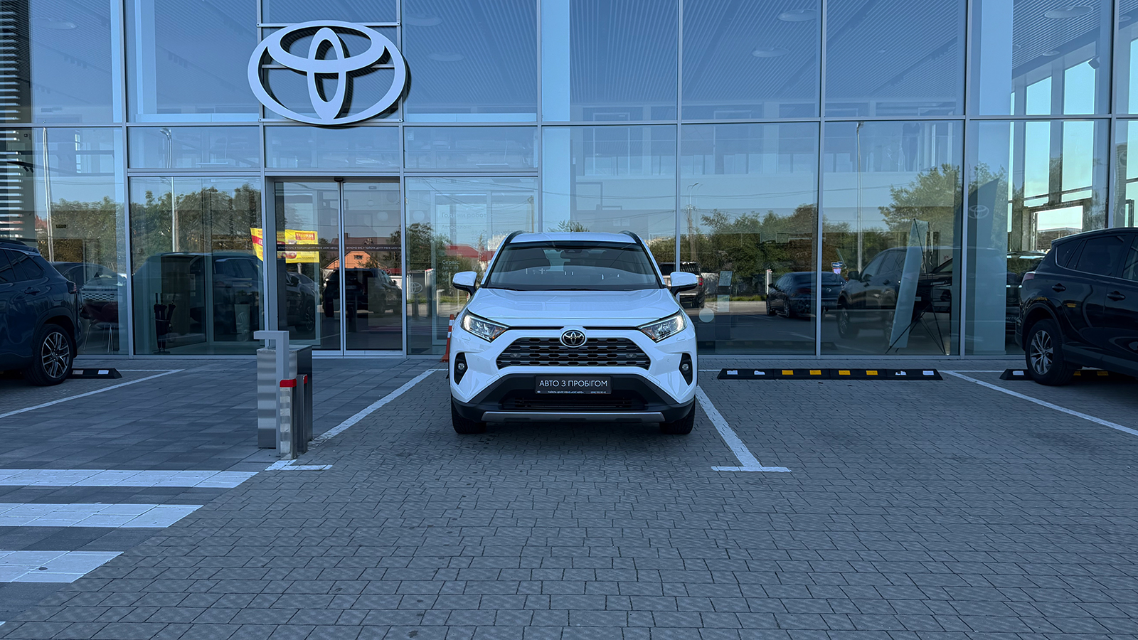 Toyota RAV4 2023 року, Універсал, Тойота Центр Рівне "Агат Авто", м.Рівне | Фото № 5 Toyota RAV4 2023 року з пробігом 46170 км, Універсал, Тойота Центр Рівне "Агат Авто", м.Рівне - 1412520 ГРН | Фото № 5