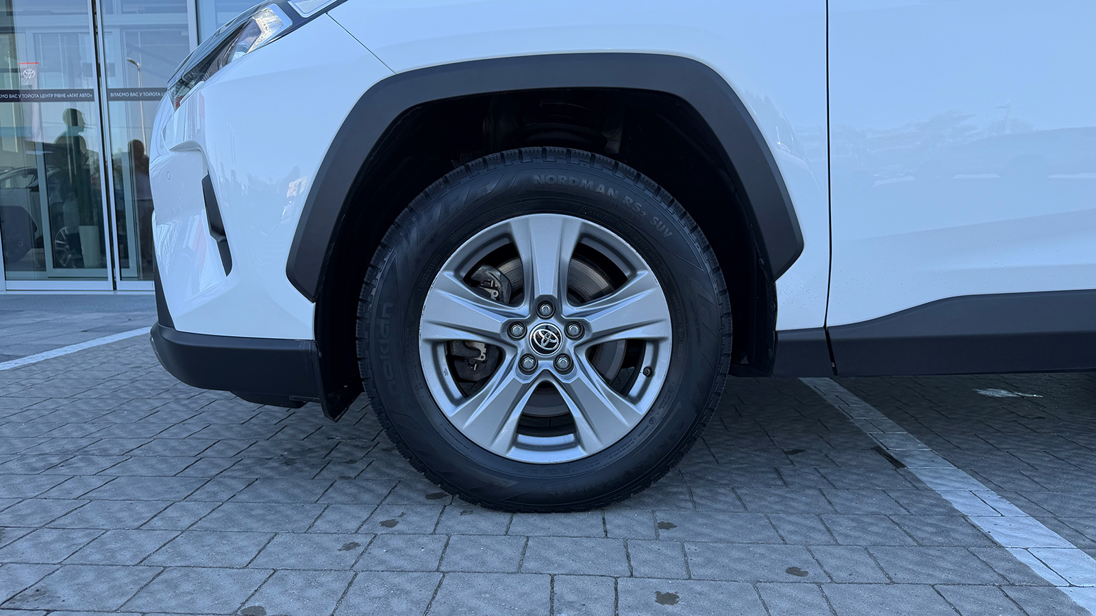 Toyota RAV4 2023 року, Універсал, Тойота Центр Рівне "Агат Авто", м.Рівне | Фото № 16 Toyota RAV4 2023 року з пробігом 46170 км, Універсал, Тойота Центр Рівне "Агат Авто", м.Рівне - 1412520 ГРН | Фото № 16