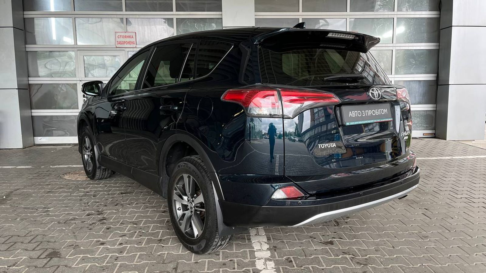 Toyota RAV4 2018 року, Універсал, Тойота Центр Хмельницький "Гранд Мотор", м.Хмельницький | Фото № 2 Toyota RAV4 2018 року з пробігом 199723 км, Універсал, Тойота Центр Хмельницький "Гранд Мотор", м.Хмельницький - 820000 ГРН | Фото № 2