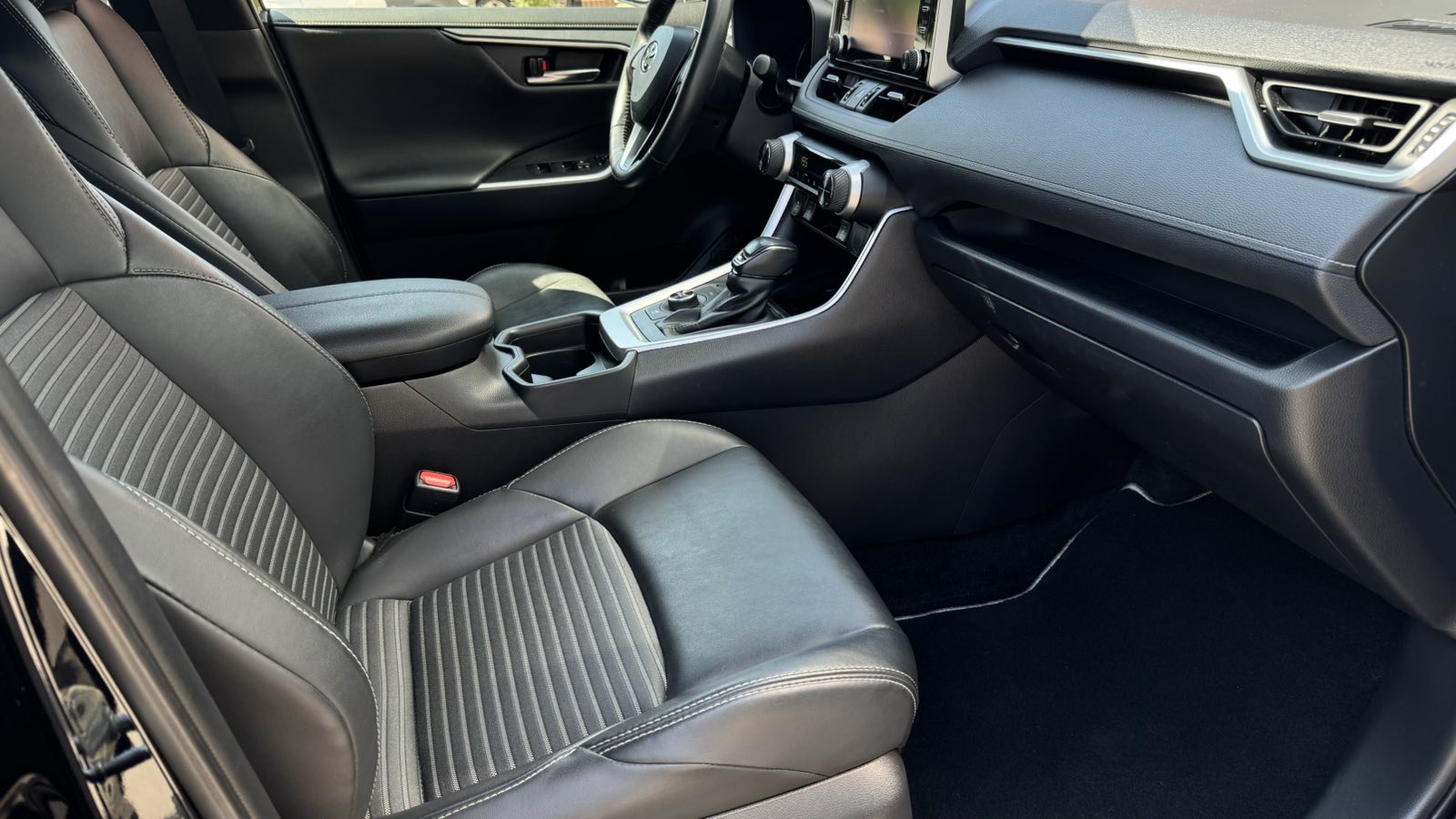 Toyota RAV4 2021 року з пробігом 127791 км, Універсал, Тойота Центр Одеса "ВіДі Пальміра", м.Одеса - 1520000 ГРН | Фото № 6
