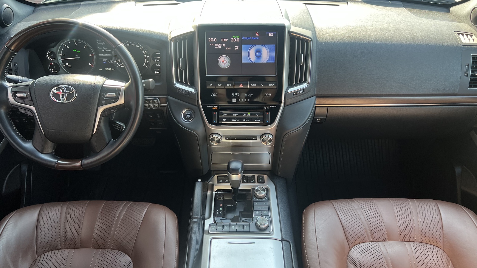 Toyota LAND CRUISER 2020 року з пробігом 42661 км, Універсал, Тойота Центр Вінниця "Преміум Мотор", м.Вінниця - 3375000 ГРН | Фото № 8