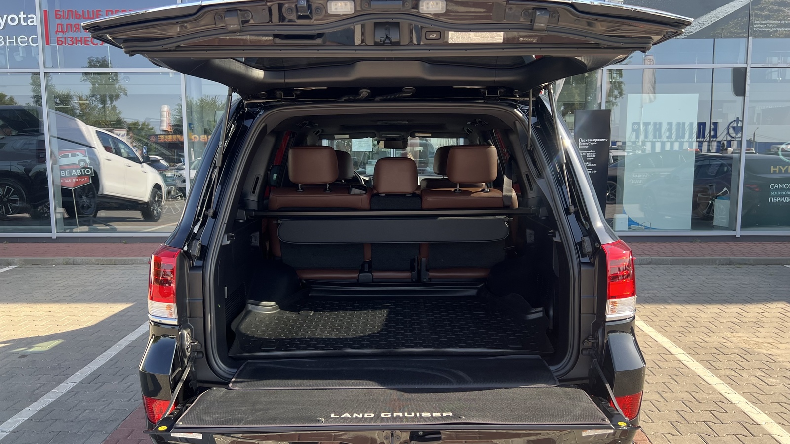 Toyota LAND CRUISER 2020 року з пробігом 42661 км, Універсал, Тойота Центр Вінниця "Преміум Мотор", м.Вінниця - 3375000 ГРН | Фото № 10