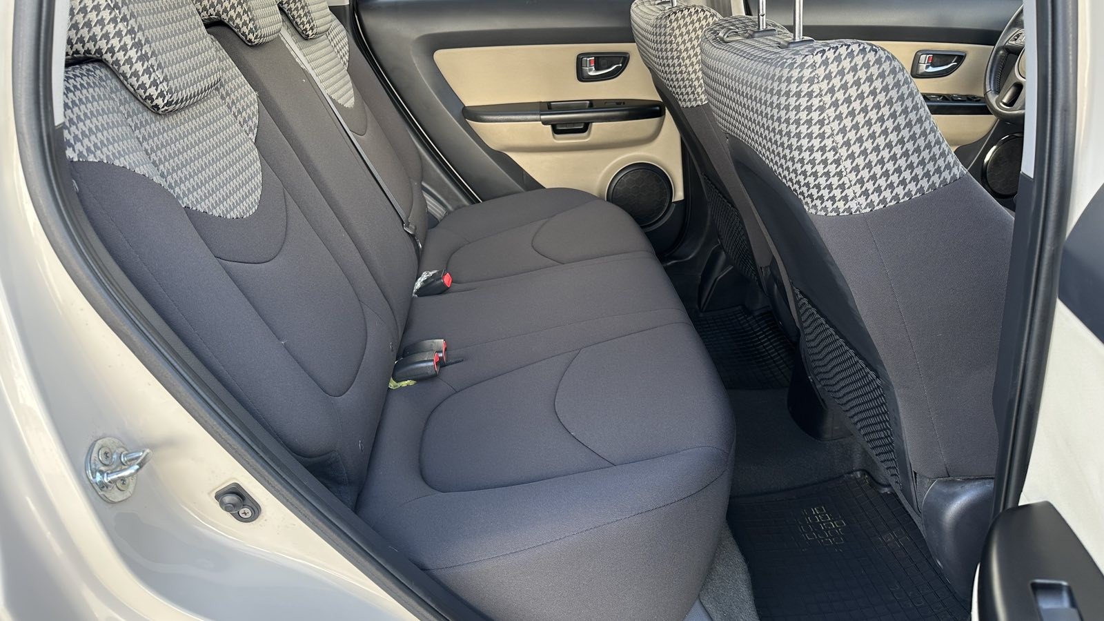 Інші авто KIA SOUL 2011 року з пробігом 126677 км, Універсал, Тойота Центр Київ «ВІДІ Аеропорт», м.Київ - 400000 ГРН | Фото № 7
