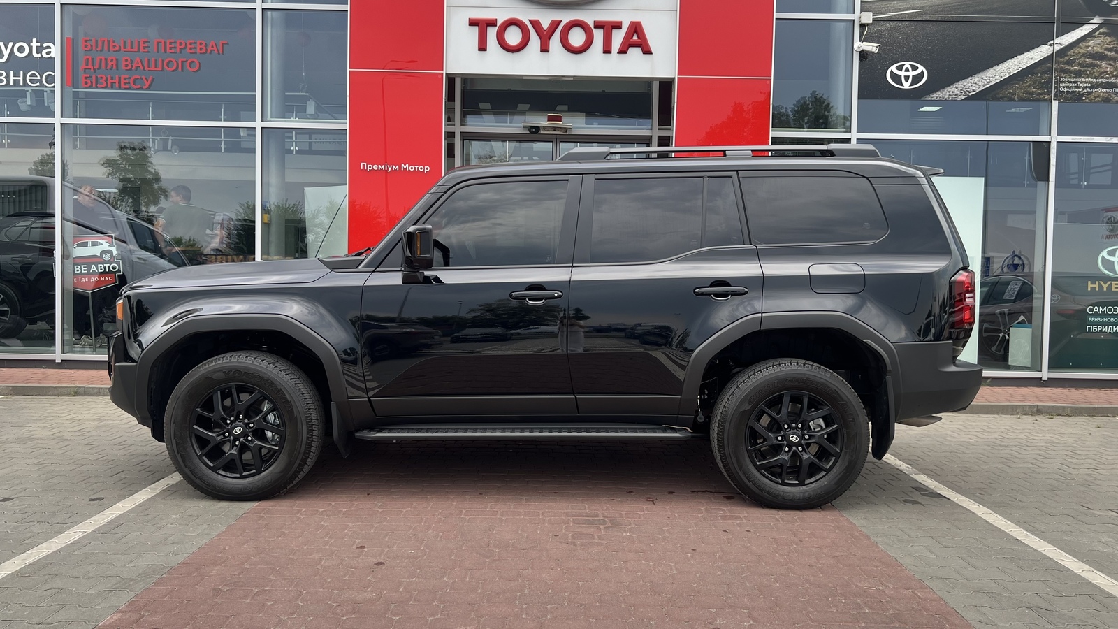 Toyota LAND CRUISER PRADO 2025 року, Універсал, Тойота Центр Вінниця "Преміум Мотор", м.Вінниця | Фото № 3 Toyota LAND CRUISER PRADO 2025 року з пробігом 1543 км, Універсал, Тойота Центр Вінниця "Преміум Мотор", м.Вінниця - 2875000 ГРН | Фото № 3