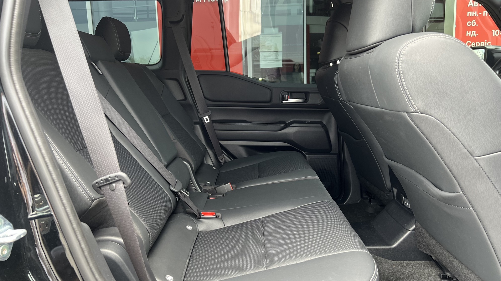 Toyota LAND CRUISER PRADO 2025 року, Універсал, Тойота Центр Вінниця "Преміум Мотор", м.Вінниця | Фото № 7 Toyota LAND CRUISER PRADO 2025 року з пробігом 1543 км, Універсал, Тойота Центр Вінниця "Преміум Мотор", м.Вінниця - 2875000 ГРН | Фото № 7