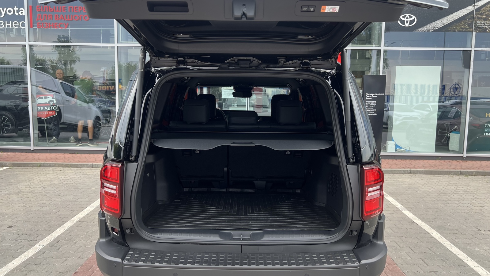 Toyota LAND CRUISER PRADO 2025 року, Універсал, Тойота Центр Вінниця "Преміум Мотор", м.Вінниця | Фото № 10 Toyota LAND CRUISER PRADO 2025 року з пробігом 1543 км, Універсал, Тойота Центр Вінниця "Преміум Мотор", м.Вінниця - 2875000 ГРН | Фото № 10