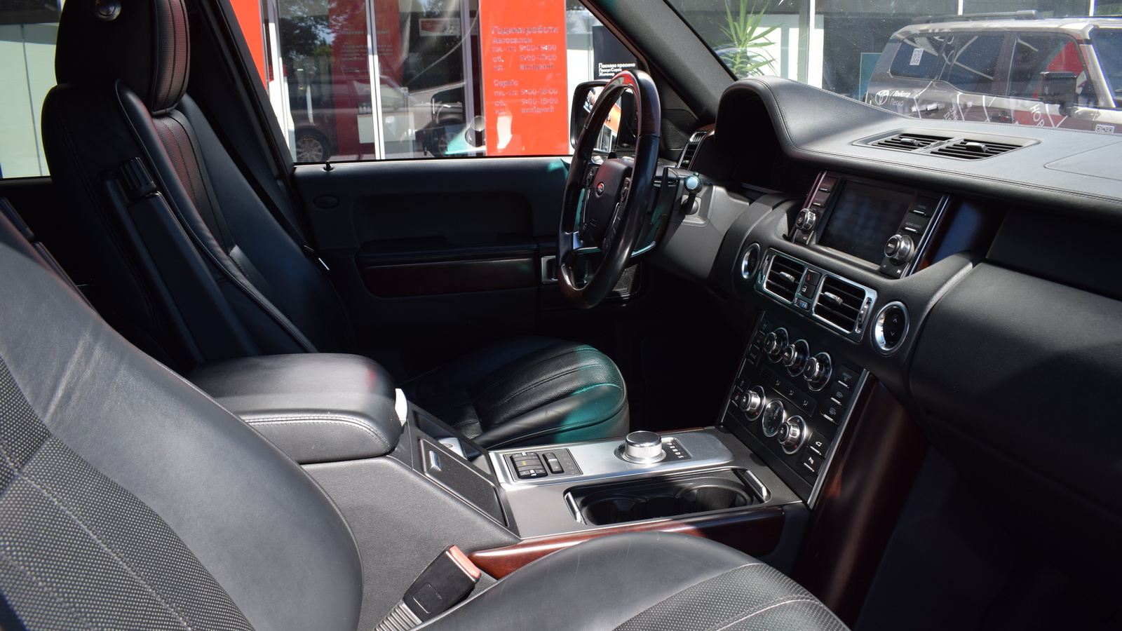 Інші авто LAND ROVER RANGE ROVER 2012 року, Універсал, Тойота Центр Житомир "Стар - Кар", м.Житомир | Фото № 6 Інші авто LAND ROVER RANGE ROVER 2012 року з пробігом 225556 км, Універсал, Тойота Центр Житомир "Стар - Кар", м.Житомир - 1108560 ГРН | Фото № 6