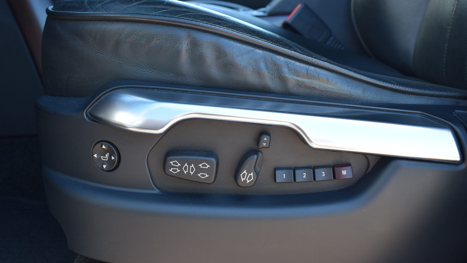 Інші авто LAND ROVER RANGE ROVER 2012 року, Універсал, Тойота Центр Житомир "Стар - Кар", м.Житомир | Фото № 21 Інші авто LAND ROVER RANGE ROVER 2012 року з пробігом 225556 км, Універсал, Тойота Центр Житомир "Стар - Кар", м.Житомир - 1108560 ГРН | Фото № 21