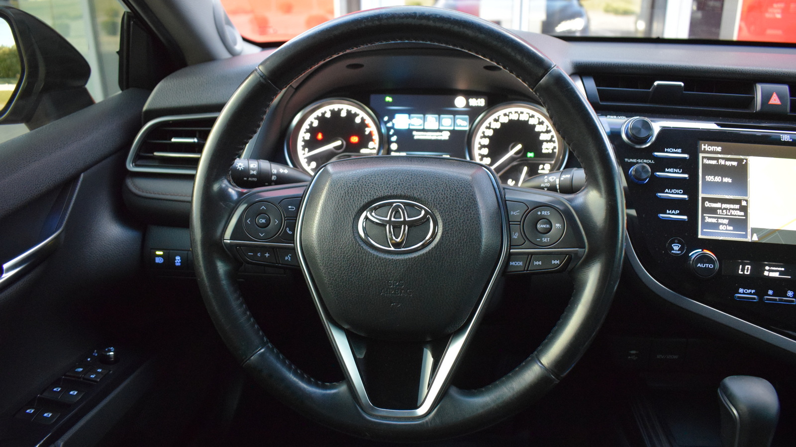 Toyota CAMRY 2019 року, Седан, Тойота Центр Житомир "Стар - Кар", м.Житомир | Фото № 9 Toyota CAMRY 2019 року з пробігом 183550 км, Седан, Тойота Центр Житомир "Стар - Кар", м.Житомир - 1088640 ГРН | Фото № 9