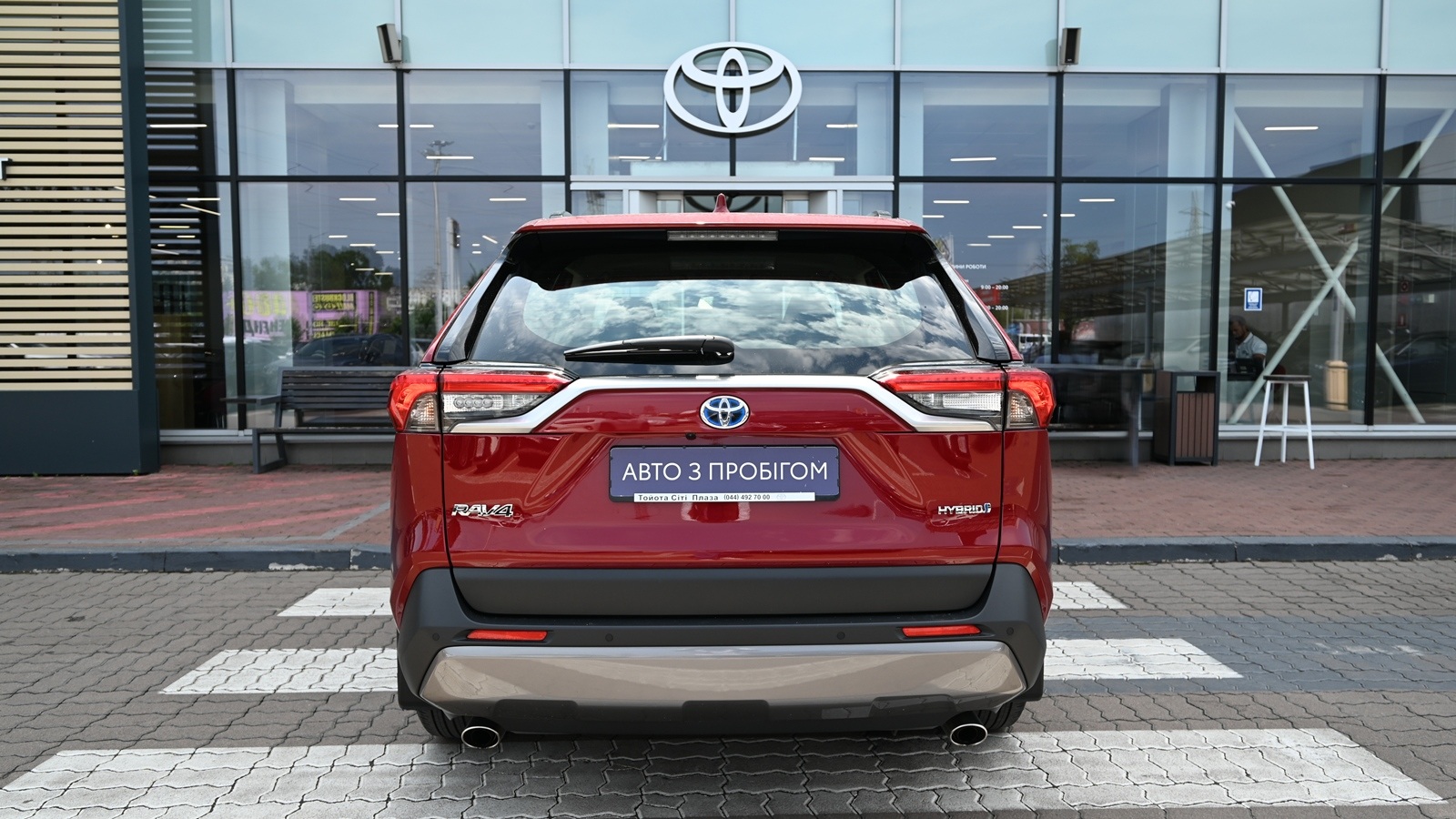 Toyota RAV4 2019 року, Універсал, Тойота Центр Київ "Сіті Плаза", м.Київ | Фото № 4 Toyota RAV4 2019 року з пробігом 73072 км, Універсал, Тойота Центр Київ "Сіті Плаза", м.Київ - 1274755 ГРН | Фото № 4