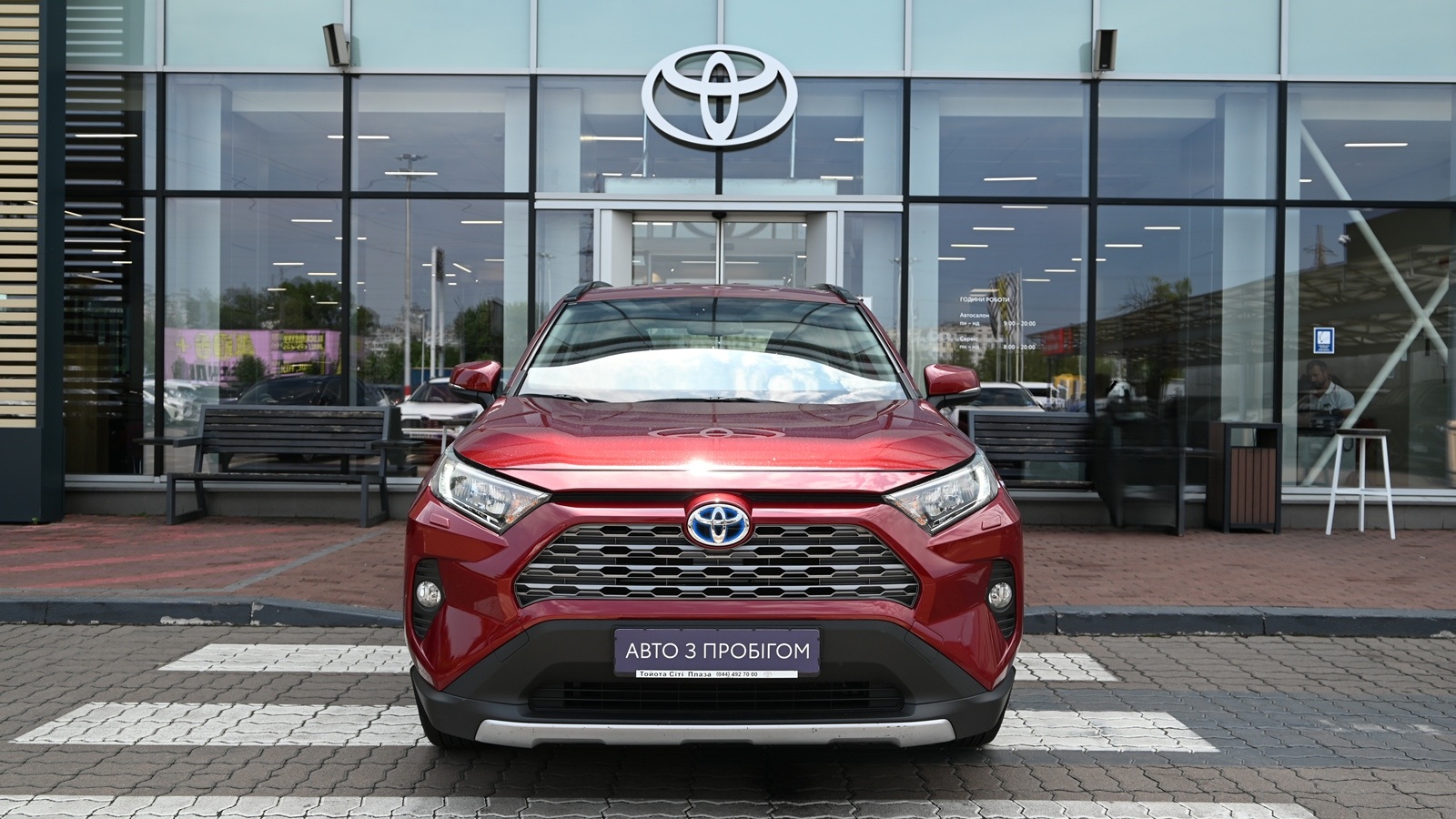 Toyota RAV4 2019 року, Універсал, Тойота Центр Київ "Сіті Плаза", м.Київ | Фото № 5 Toyota RAV4 2019 року з пробігом 73072 км, Універсал, Тойота Центр Київ "Сіті Плаза", м.Київ - 1274755 ГРН | Фото № 5