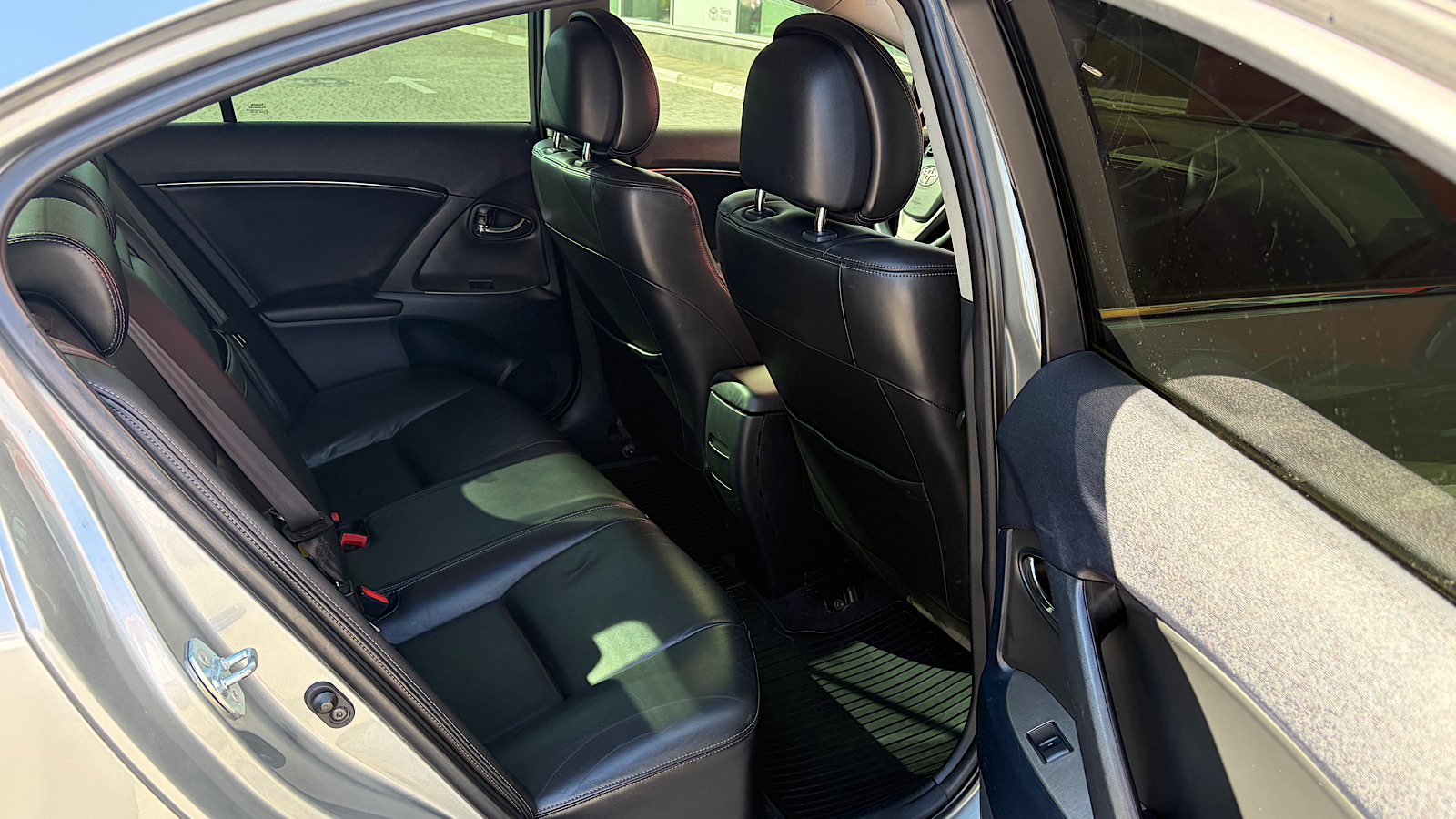 Toyota AVENSIS 2011 року, Седан, Тойота Центр Запоріжжя "Восток Автомир", м.Запоріжжя | Фото № 7 Toyota AVENSIS 2011 року з пробігом 211000 км, Седан, Тойота Центр Запоріжжя "Восток Автомир", м.Запоріжжя - 449000 ГРН | Фото № 7