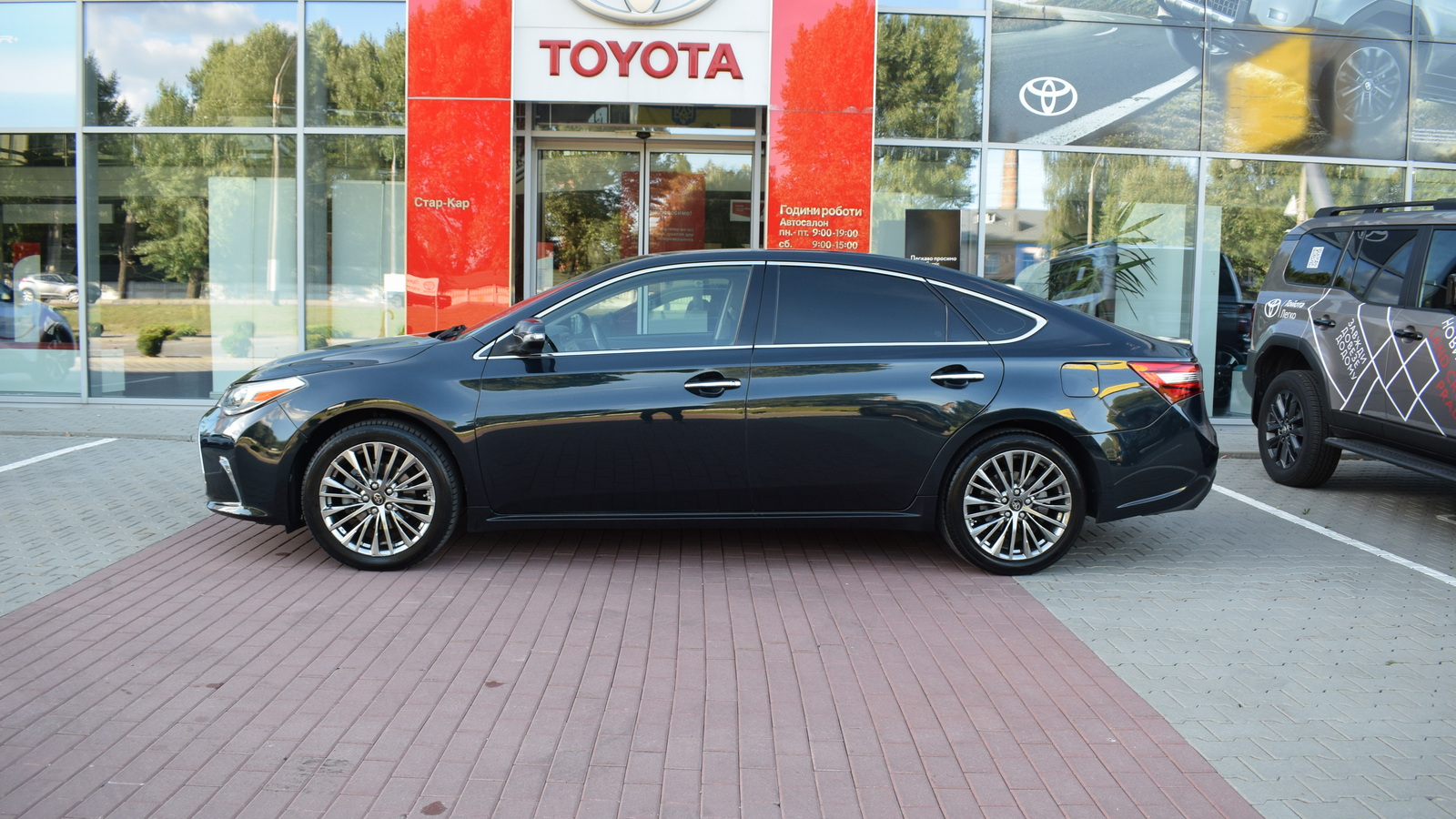 Toyota AVALON 2018 року, Седан, Тойота Центр Житомир "Стар - Кар", м.Житомир | Фото № 3 Toyota AVALON 2018 року з пробігом 202275 км, Седан, Тойота Центр Житомир "Стар - Кар", м.Житомир - 891000 ГРН | Фото № 3