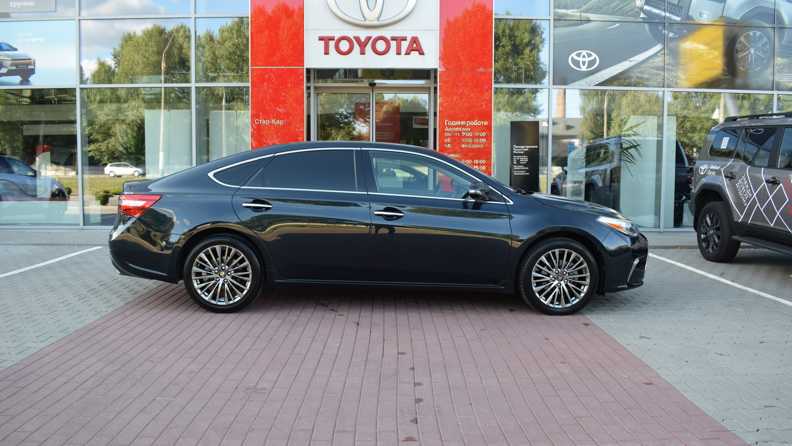 Toyota AVALON 2018 року, Седан, Тойота Центр Житомир "Стар - Кар", м.Житомир | Фото № 16 Toyota AVALON 2018 року з пробігом 202275 км, Седан, Тойота Центр Житомир "Стар - Кар", м.Житомир - 891000 ГРН | Фото № 16
