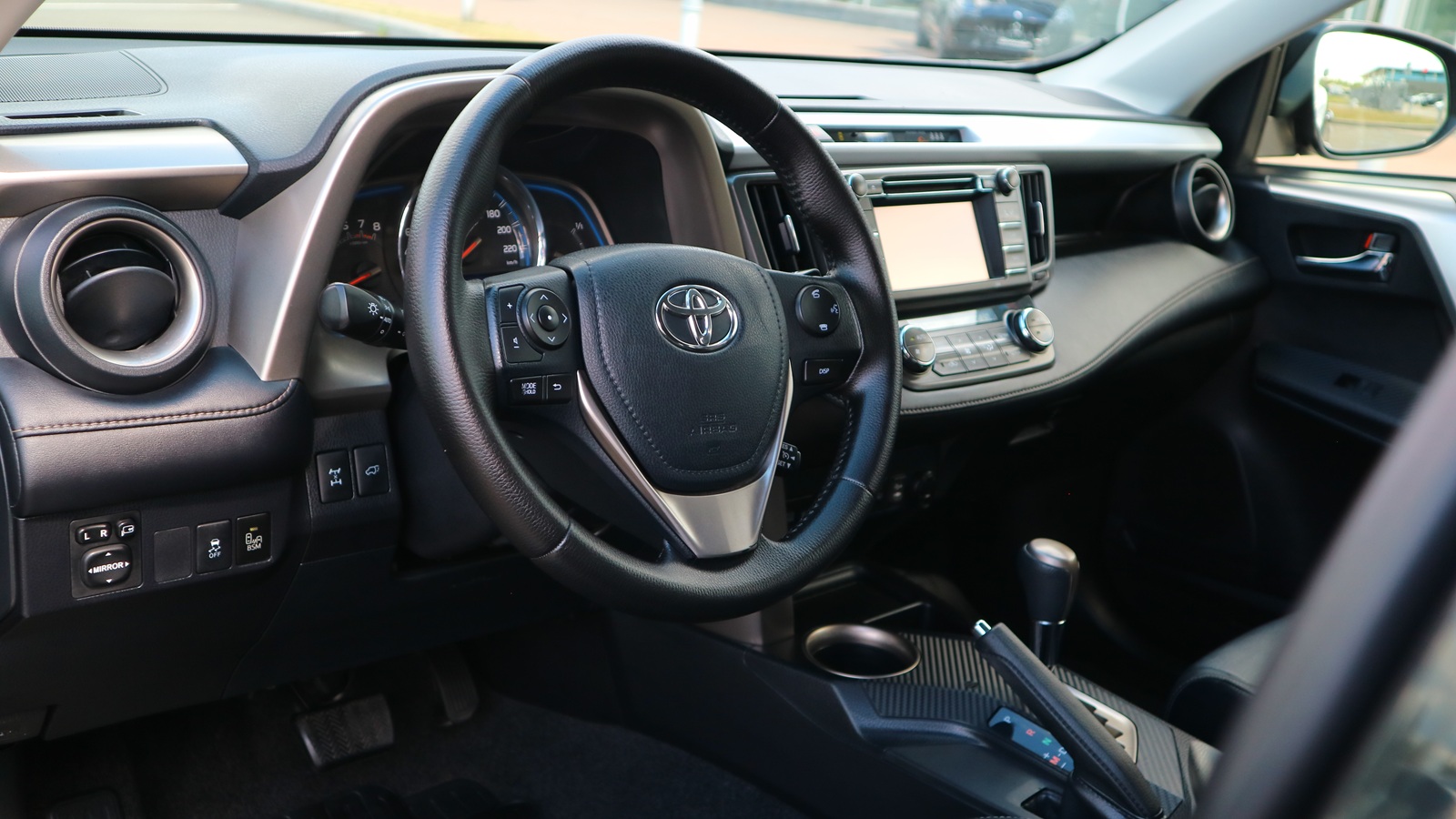 Toyota RAV4 2013 року з пробігом 186106 км, Універсал, Тойота Центр Київ "Автосаміт Укравто Столичне", м.Київ - 703000 ГРН | Фото № 24
