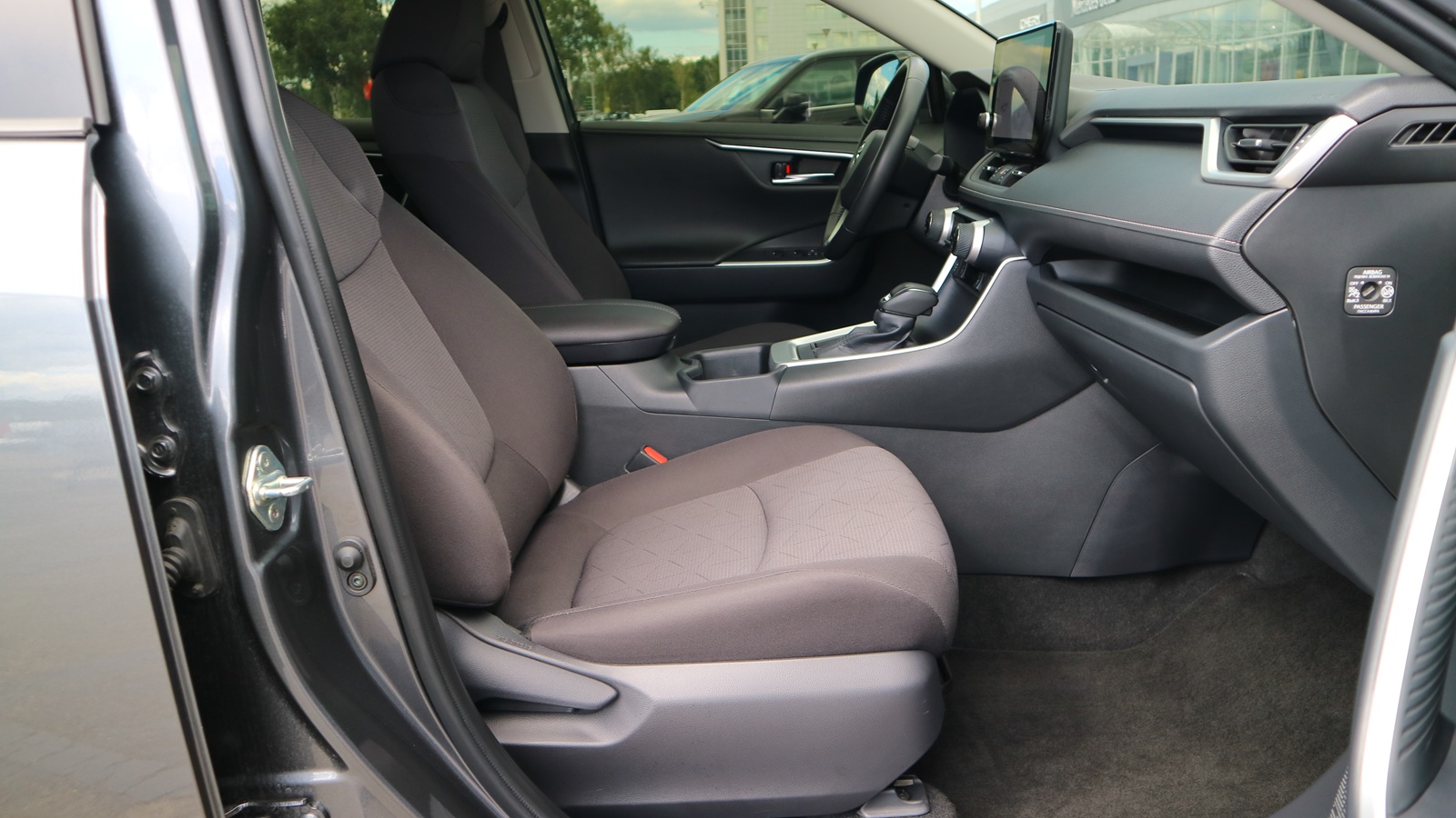 Toyota RAV4 2023 року з пробігом 59626 км, Універсал, Тойота Центр Київ "Автосаміт Укравто Столичне", м.Київ - 1483000 ГРН | Фото № 6