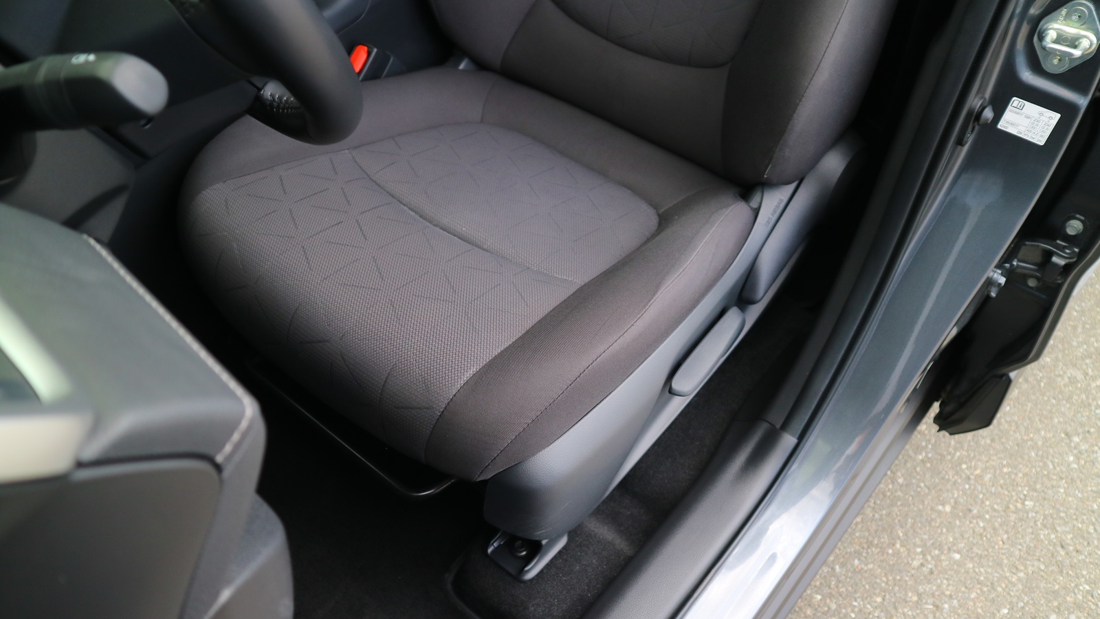 Toyota RAV4 2023 року з пробігом 59626 км, Універсал, Тойота Центр Київ "Автосаміт Укравто Столичне", м.Київ - 1483000 ГРН | Фото № 15