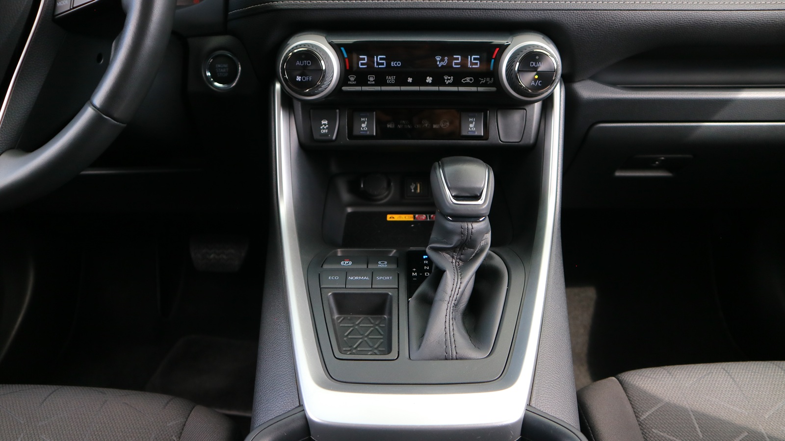 Toyota RAV4 2023 року з пробігом 59626 км, Універсал, Тойота Центр Київ "Автосаміт Укравто Столичне", м.Київ - 1483000 ГРН | Фото № 20
