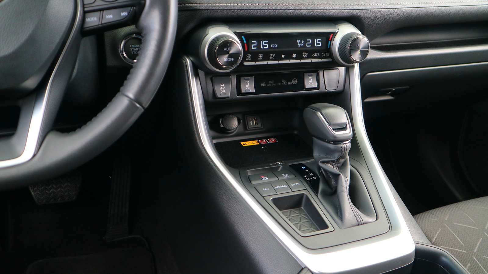 Toyota RAV4 2023 року з пробігом 59626 км, Універсал, Тойота Центр Київ "Автосаміт Укравто Столичне", м.Київ - 1483000 ГРН | Фото № 22