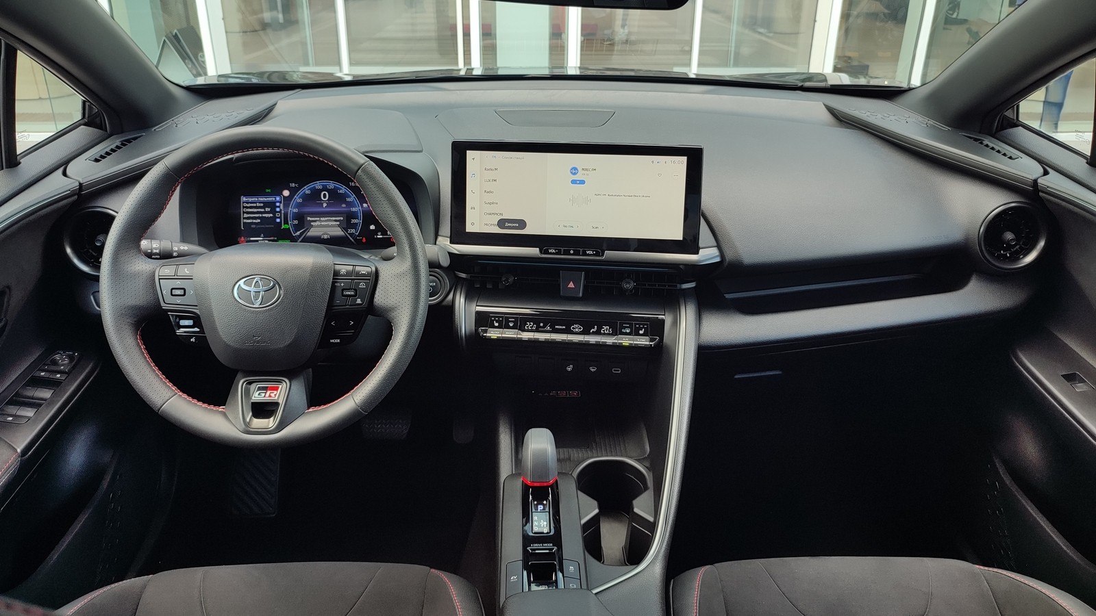Toyota C-HR 2024 року, Хетчбек, Тойота Центр Київ "ВіДі Автострада", м.Київ | Фото № 8 Toyota C-HR 2024 року з пробігом 32175 км, Хетчбек, Тойота Центр Київ "ВіДі Автострада", м.Київ - 1650000 ГРН | Фото № 8