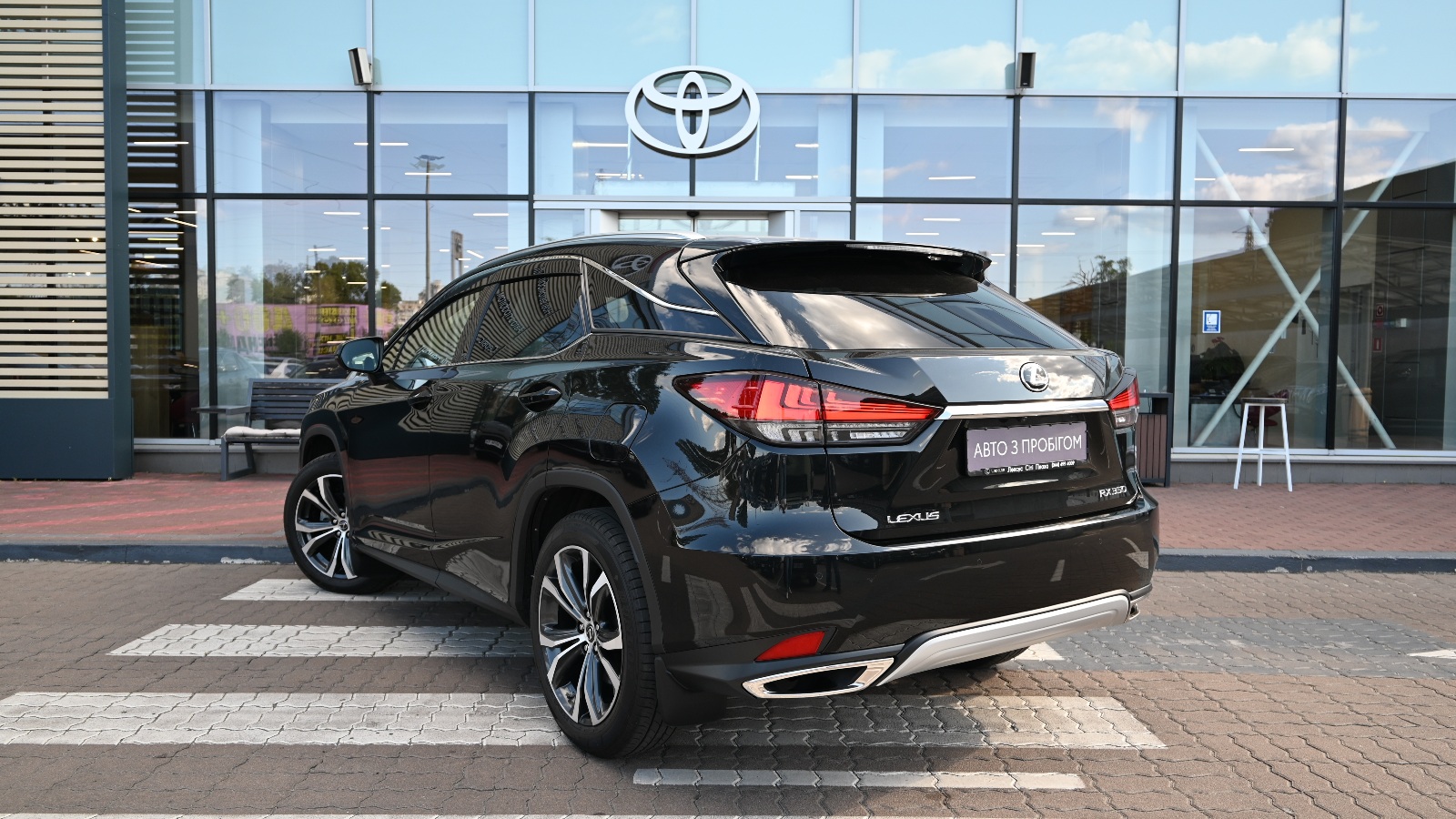 Lexus RX 2021 року, Універсал, Тойота Центр Київ "Сіті Плаза", м.Київ | Фото № 2 Lexus RX 2021 року з пробігом 42982 км, Універсал, Тойота Центр Київ "Сіті Плаза", м.Київ - 2146494 ГРН | Фото № 2