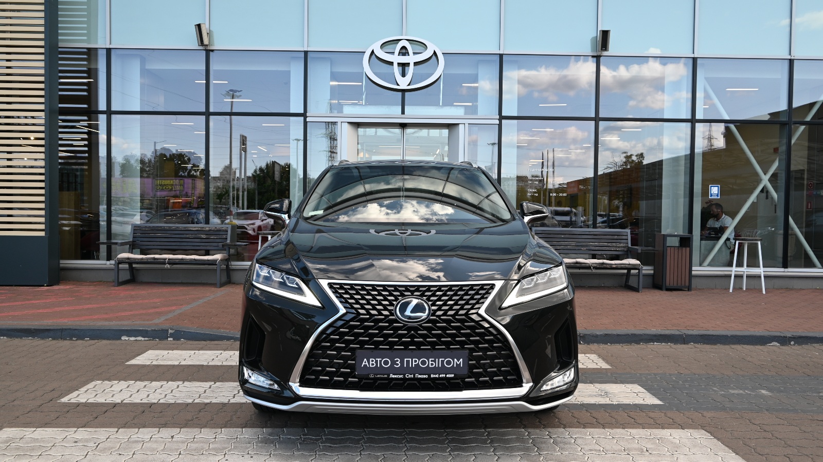 Lexus RX 2021 року, Універсал, Тойота Центр Київ "Сіті Плаза", м.Київ | Фото № 5 Lexus RX 2021 року з пробігом 42982 км, Універсал, Тойота Центр Київ "Сіті Плаза", м.Київ - 2146494 ГРН | Фото № 5