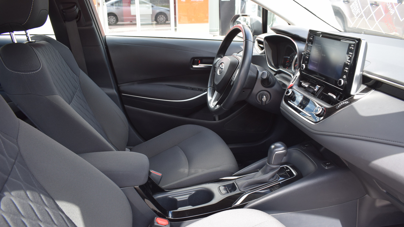 Toyota COROLLA 2021 року, Седан, Тойота Центр Житомир "Стар - Кар", м.Житомир | Фото № 6 Toyota COROLLA 2021 року з пробігом 86551 км, Седан, Тойота Центр Житомир "Стар - Кар", м.Житомир - 860160 ГРН | Фото № 6