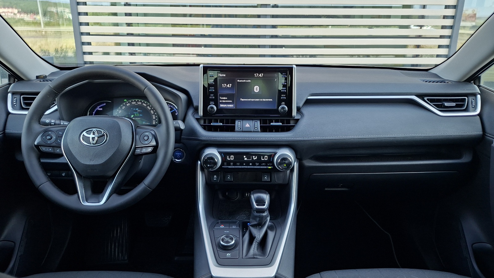 Toyota RAV4 2019 року, Універсал, Тойота Центр Ужгород "Карат Мотор", м.Ужгород | Фото № 7 Toyota RAV4 2019 року з пробігом 190450 км, Універсал, Тойота Центр Ужгород "Карат Мотор", м.Ужгород - 1250000 ГРН | Фото № 7