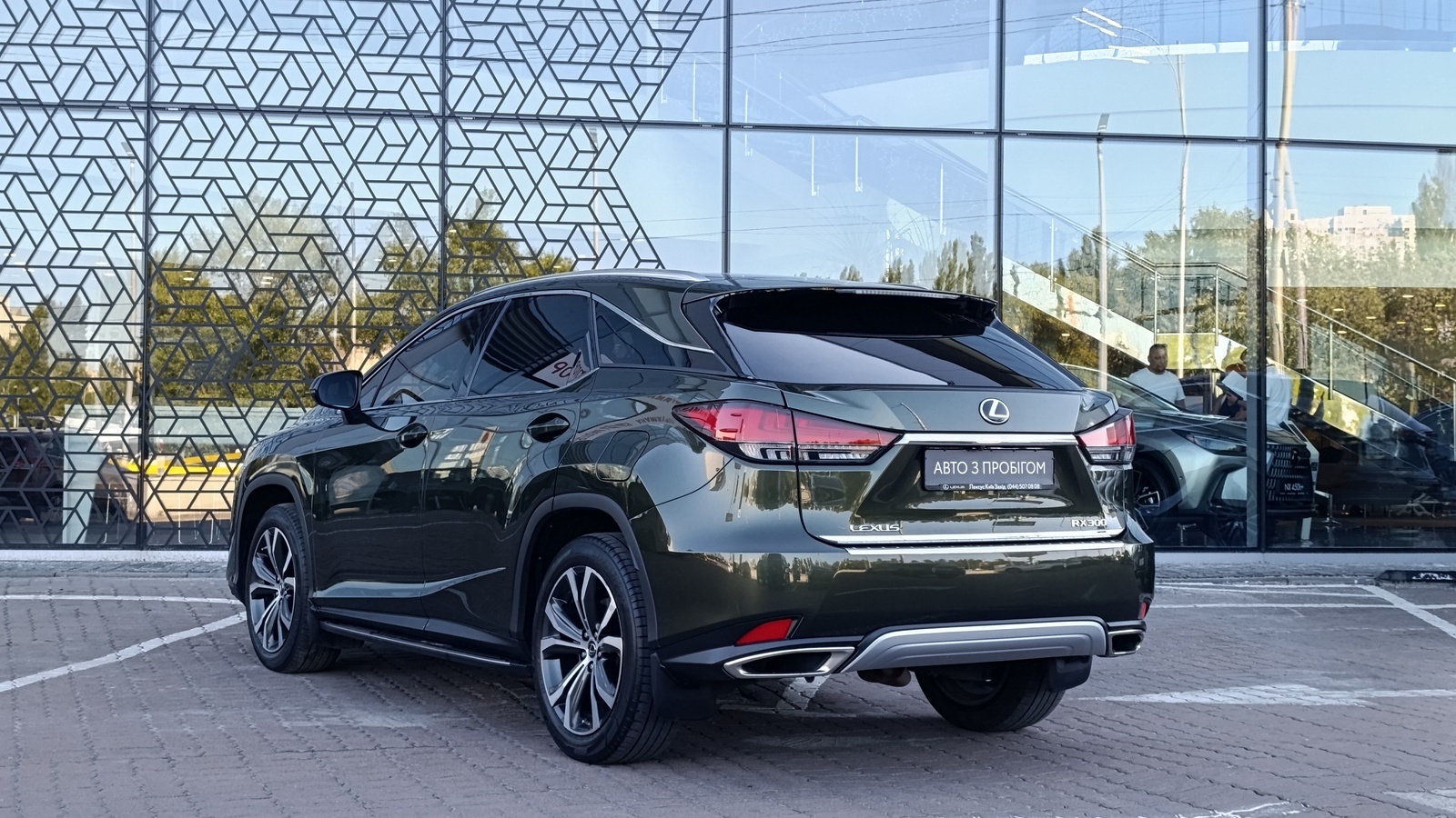 Lexus RX 2020 року, Універсал, Лексус Київ Захід, м.Київ | Фото № 2 Lexus RX 2020 року з пробігом 104187 км, Універсал, Лексус Київ Захід, м.Київ - 1830000 ГРН | Фото № 2