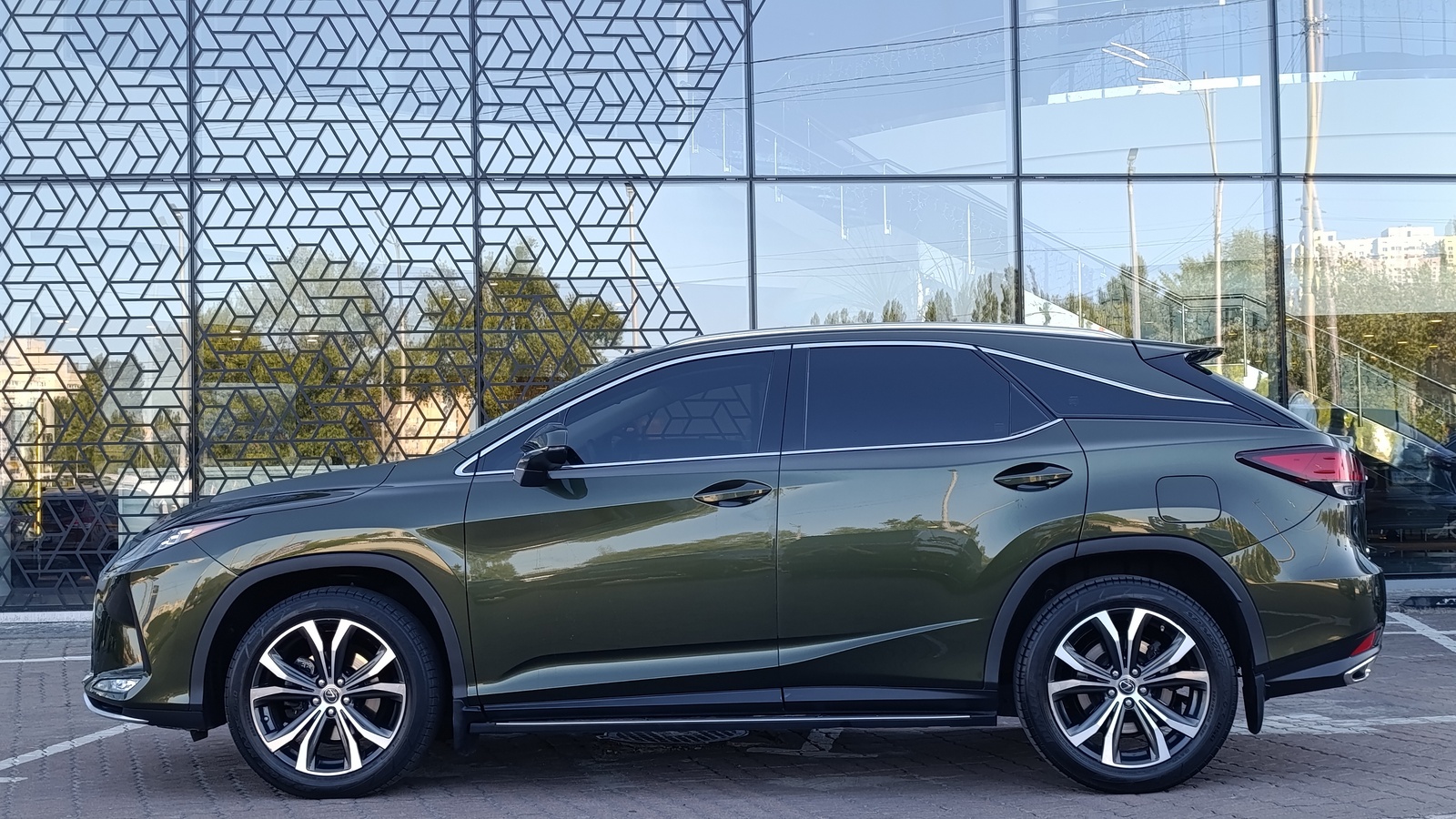 Lexus RX 2020 року, Універсал, Лексус Київ Захід, м.Київ | Фото № 3 Lexus RX 2020 року з пробігом 104187 км, Універсал, Лексус Київ Захід, м.Київ - 1830000 ГРН | Фото № 3